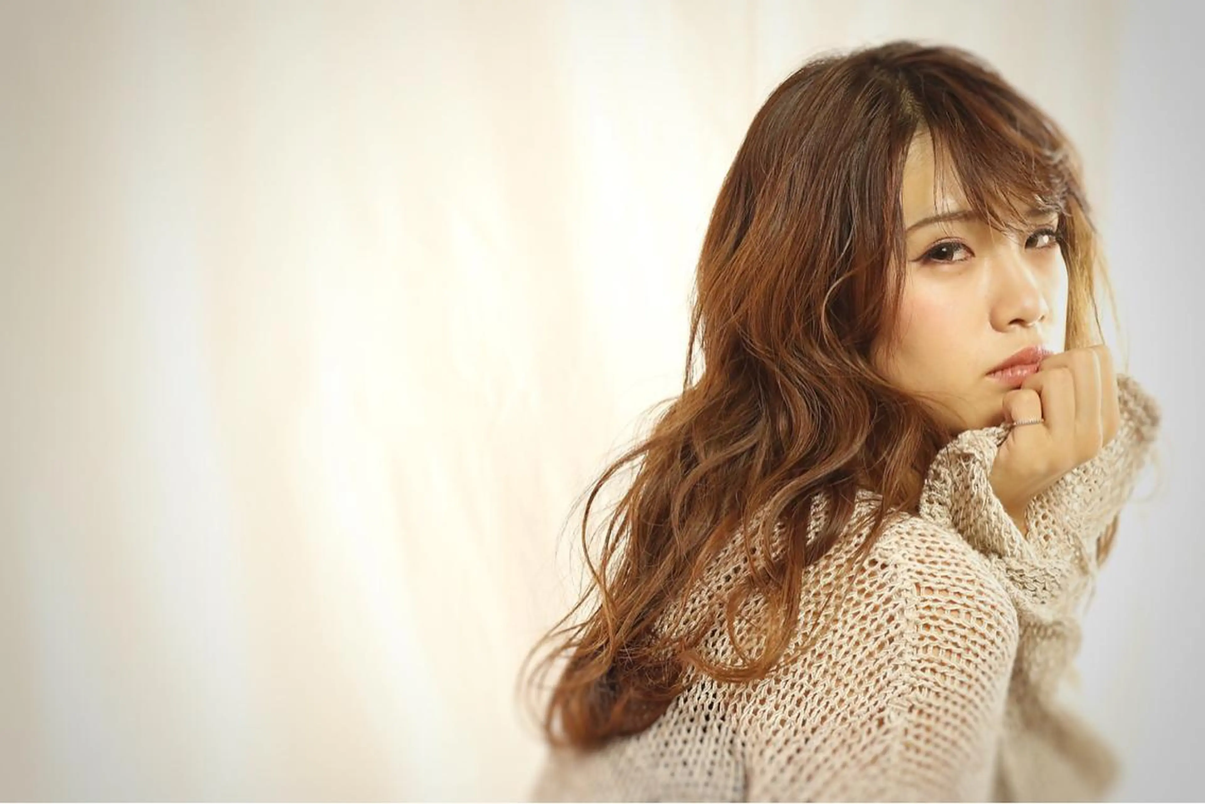 セミロング 髪質改善 ami byAbsoのヘアスタイル