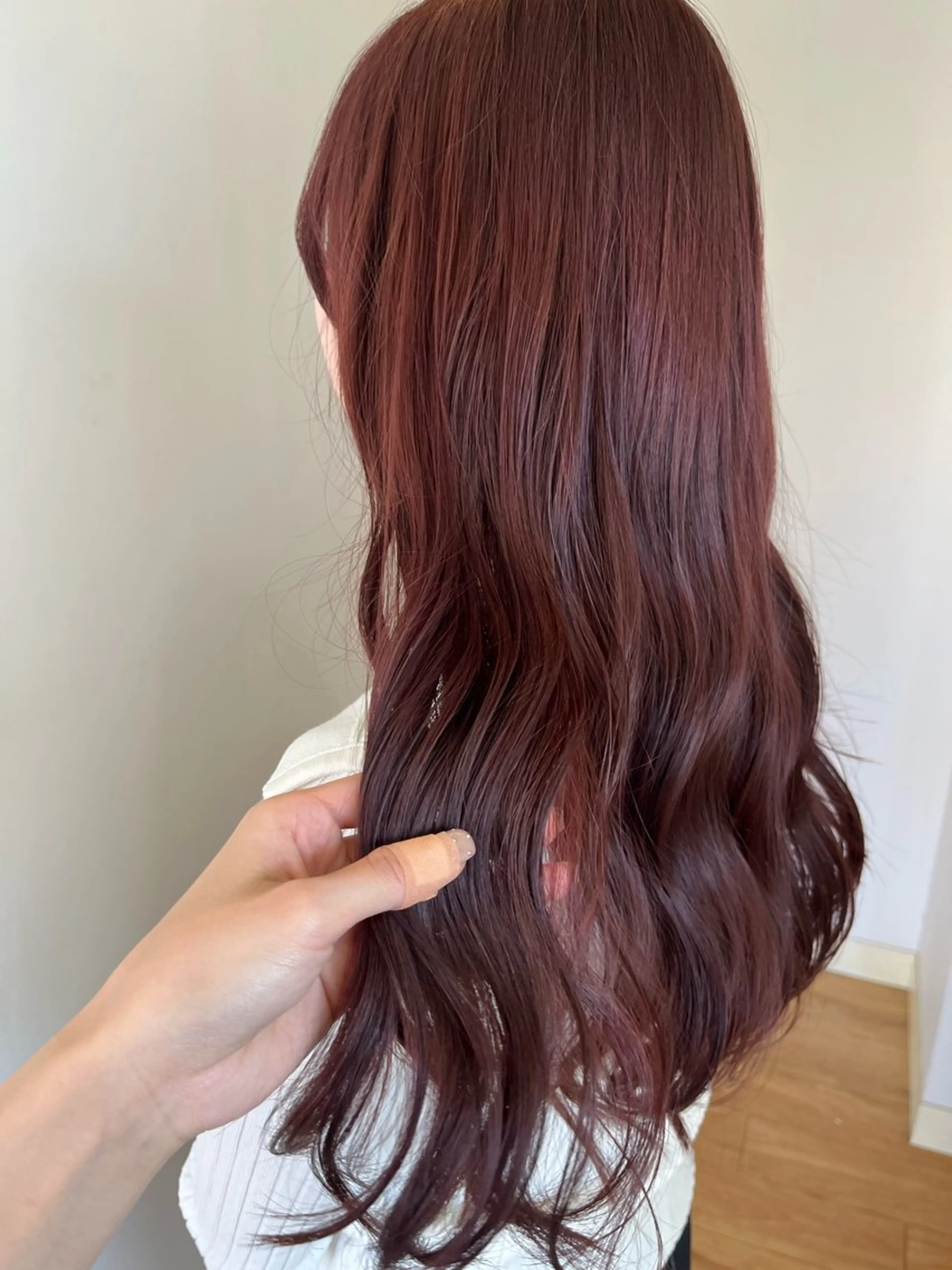 ロング カット ヘアカラー トリートメント 富永 美玖のヘアスタイル