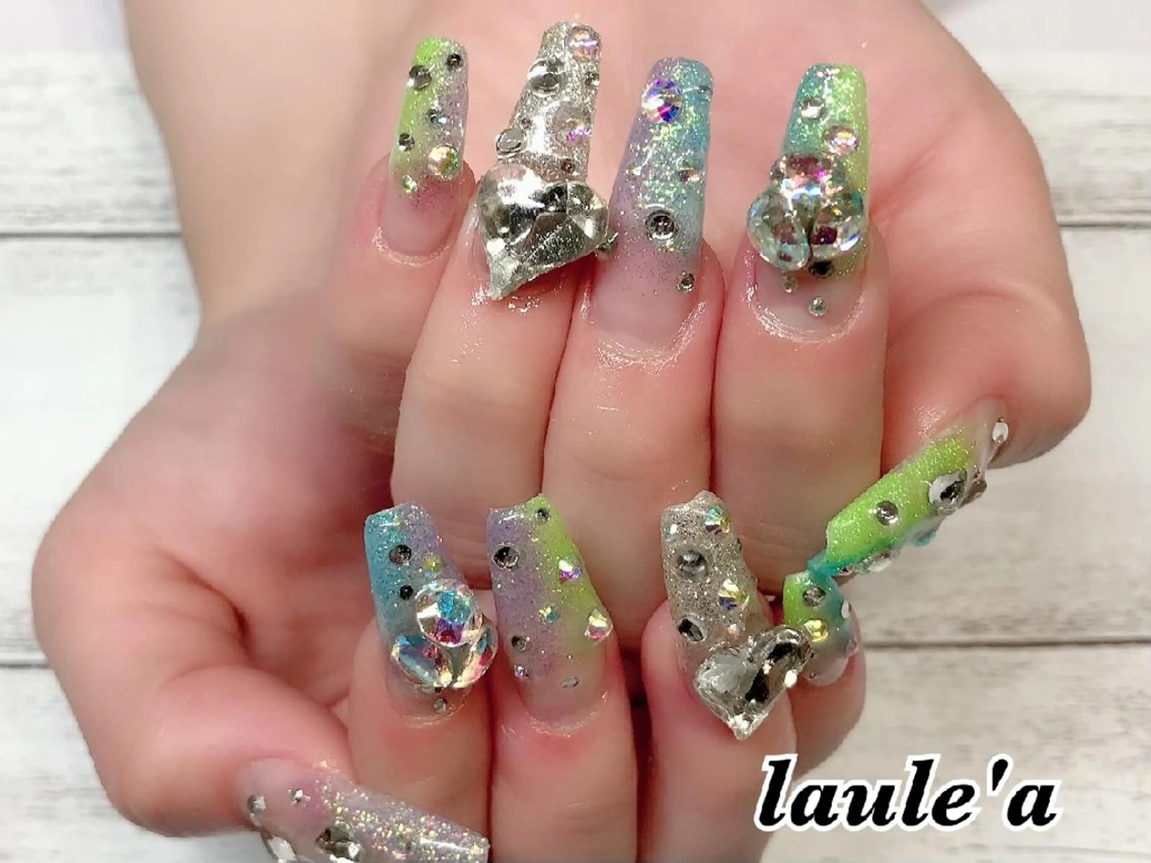 ネイル ハンドネイル Rグループ felizのネイルデザイン