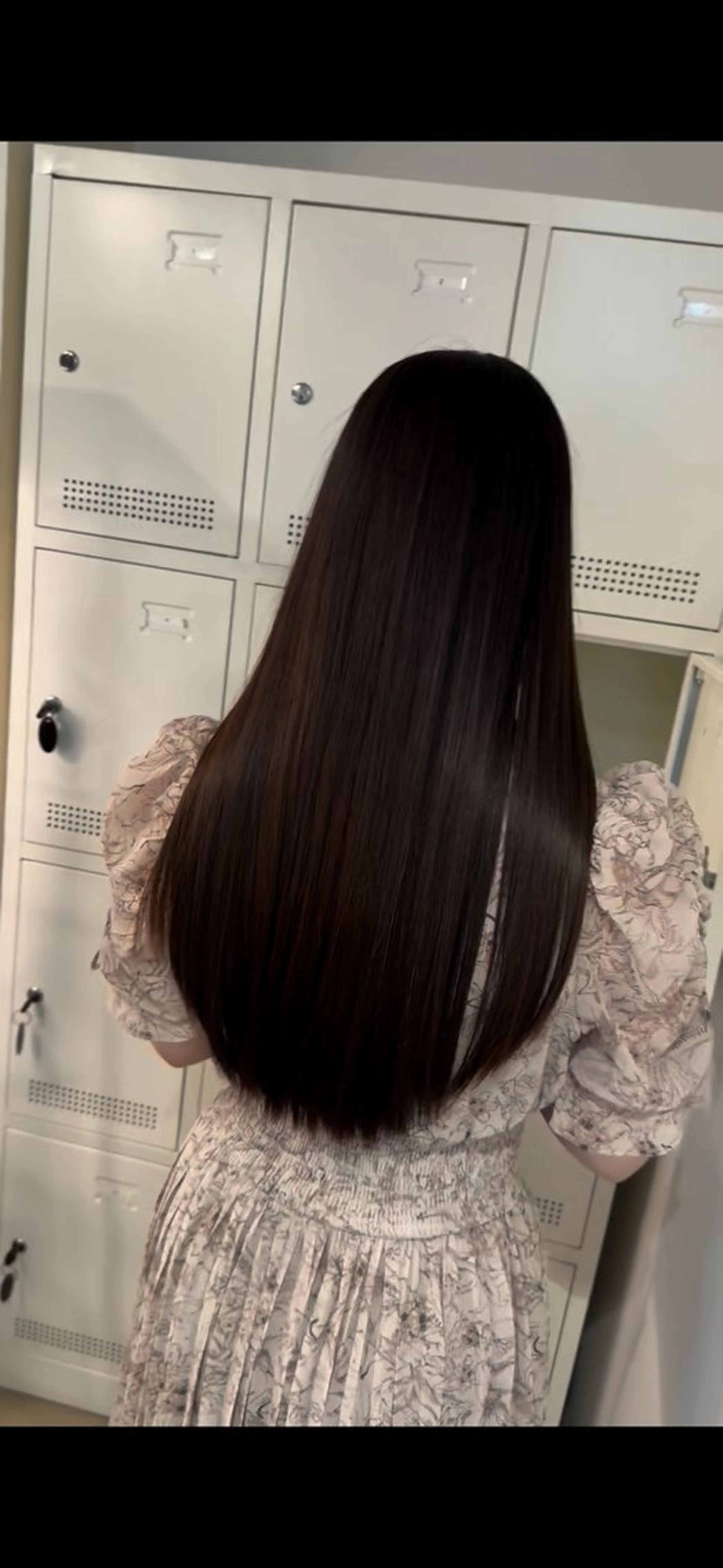 ロング 髪質改善 ロング トリートメント カット 縮毛矯正 トリートメント ⭕鏡のような劇艶/ 賀川サトシ⭕️のヘアスタイル