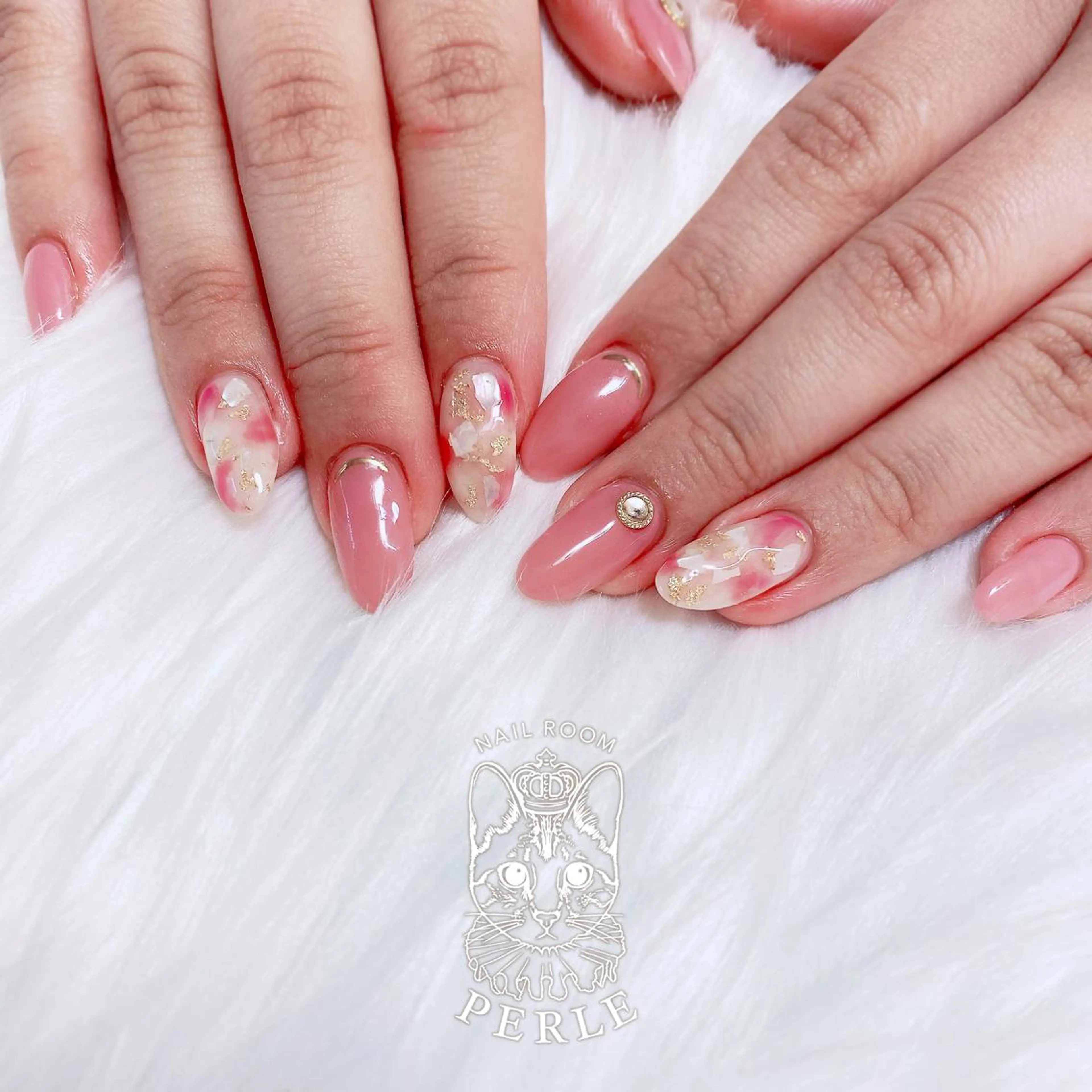 ネイル ハンドネイル nail room Perleのネイルデザイン