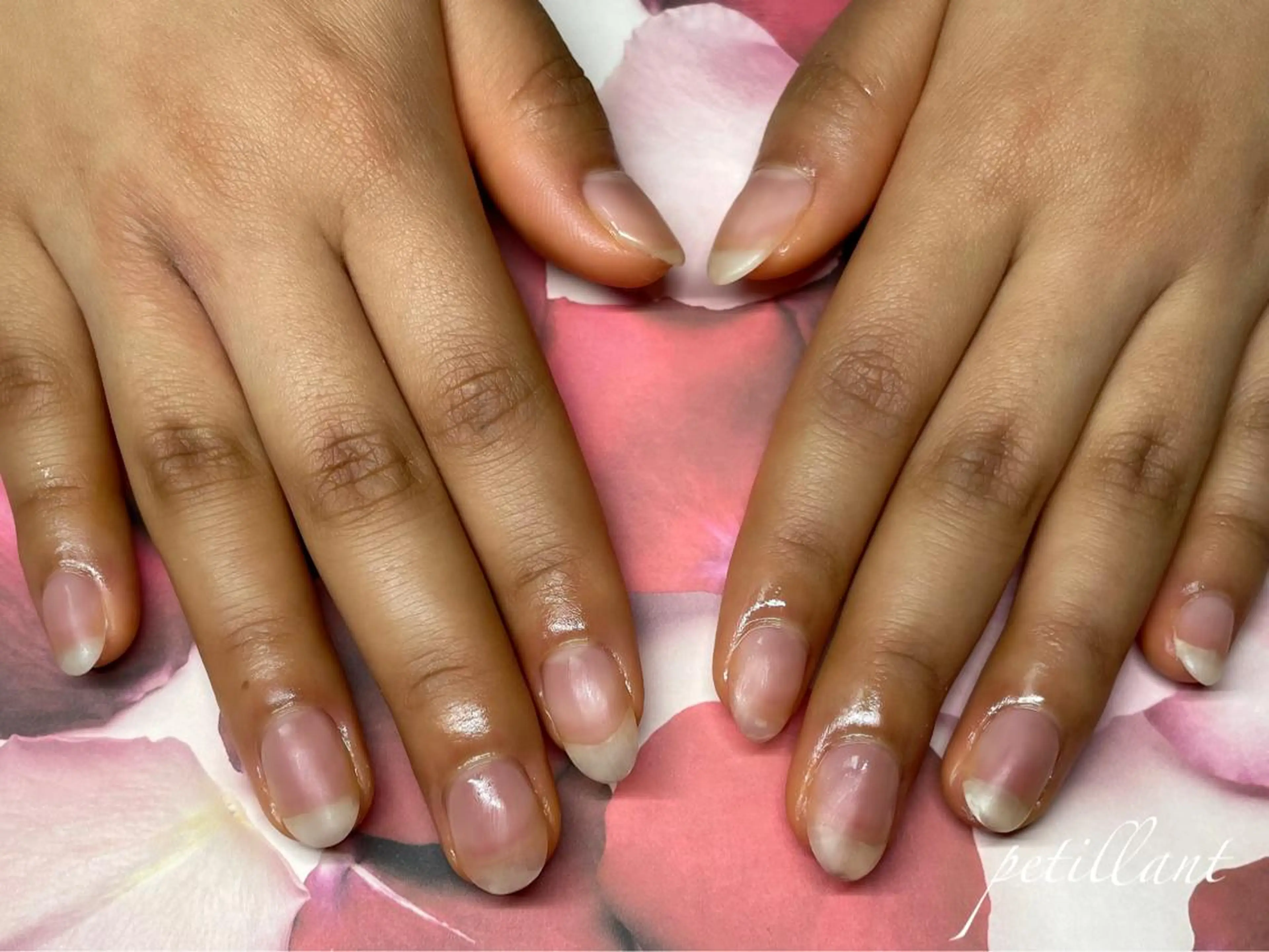 ネイル クリアネイル ジェルネイル マットネイル ハンドネイル ハンドケア petillant所属・nail salon petillantのネイルデザイン