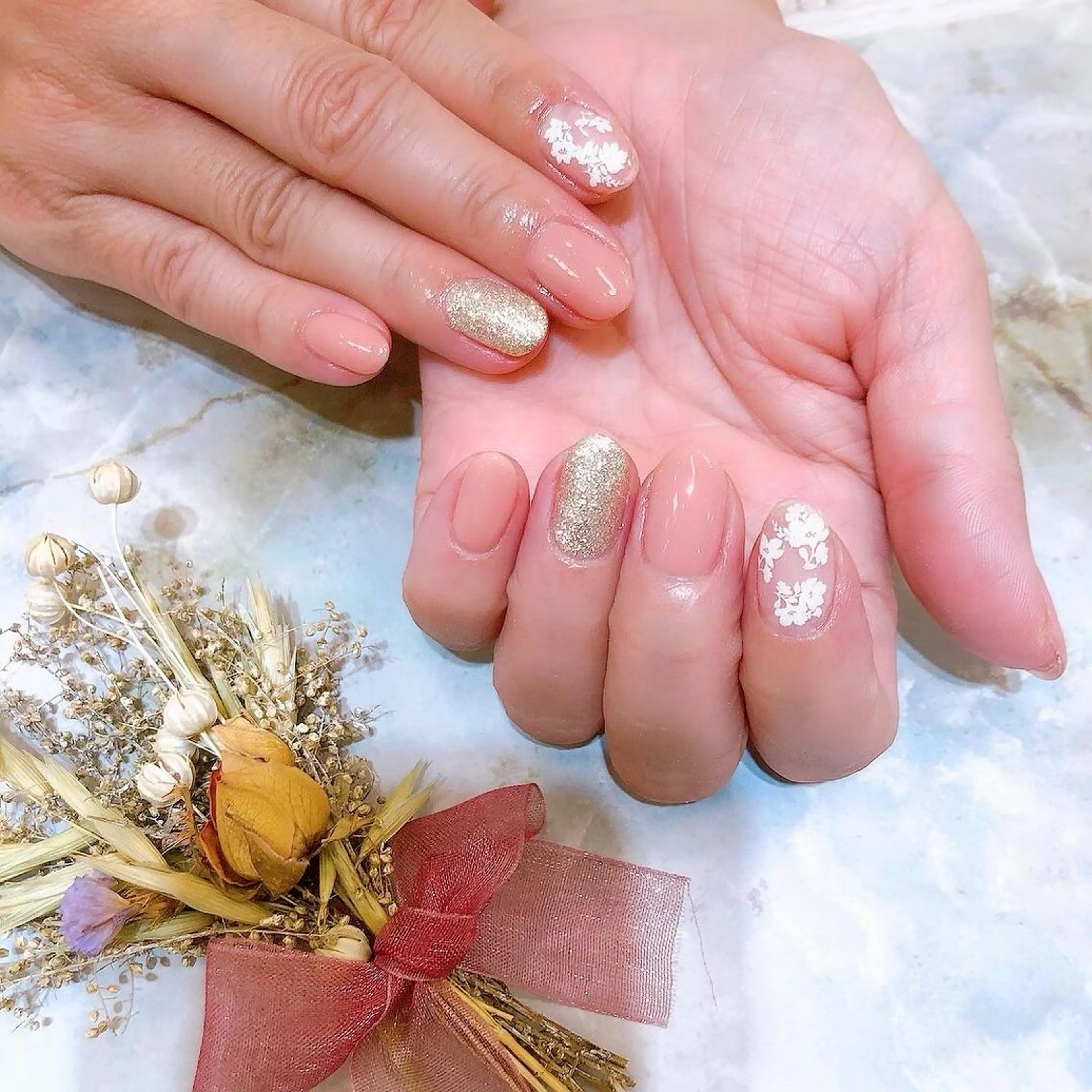 ネイル アートネイル ジェルネイル キラキラネイル オフィスネイル ショートネイル ♾nail 恵美のマツエク・マツパデザイン