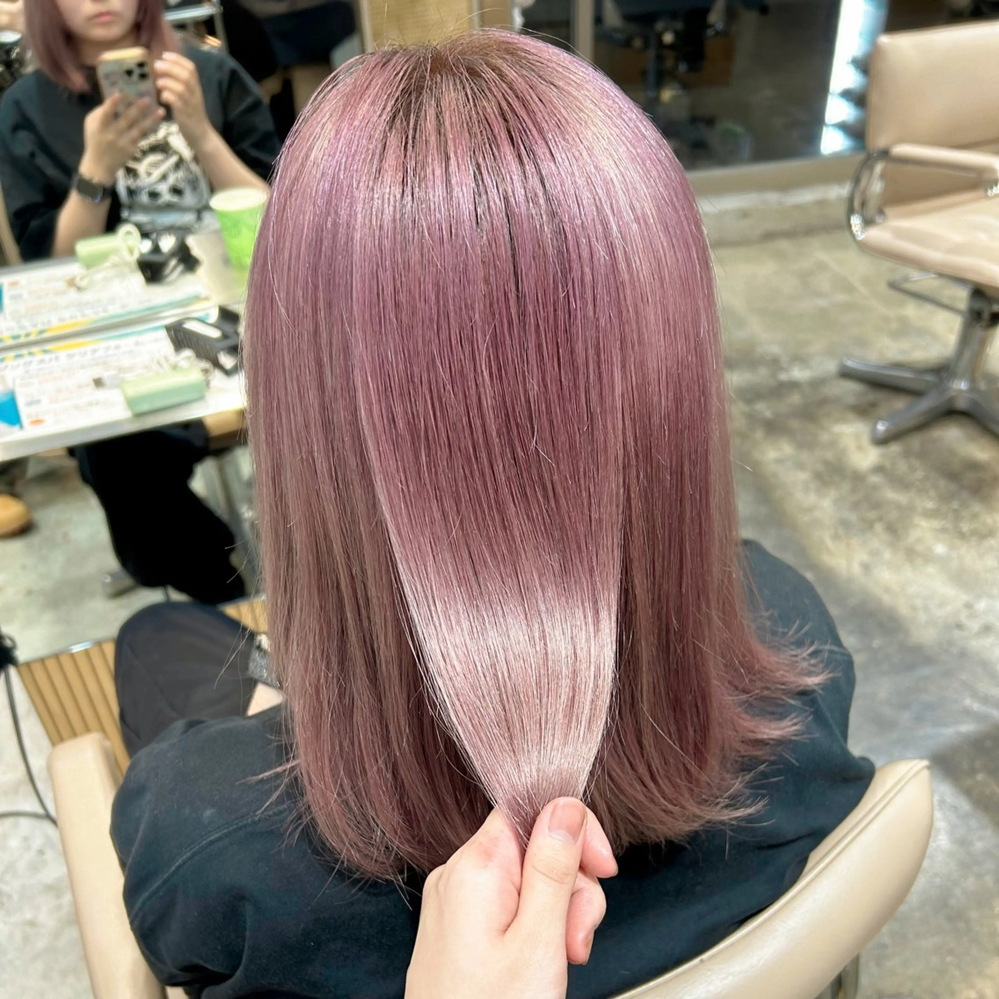 ミディアム カラー ヘアカラー ミルクティーベージュ /sara💛のヘアスタイル