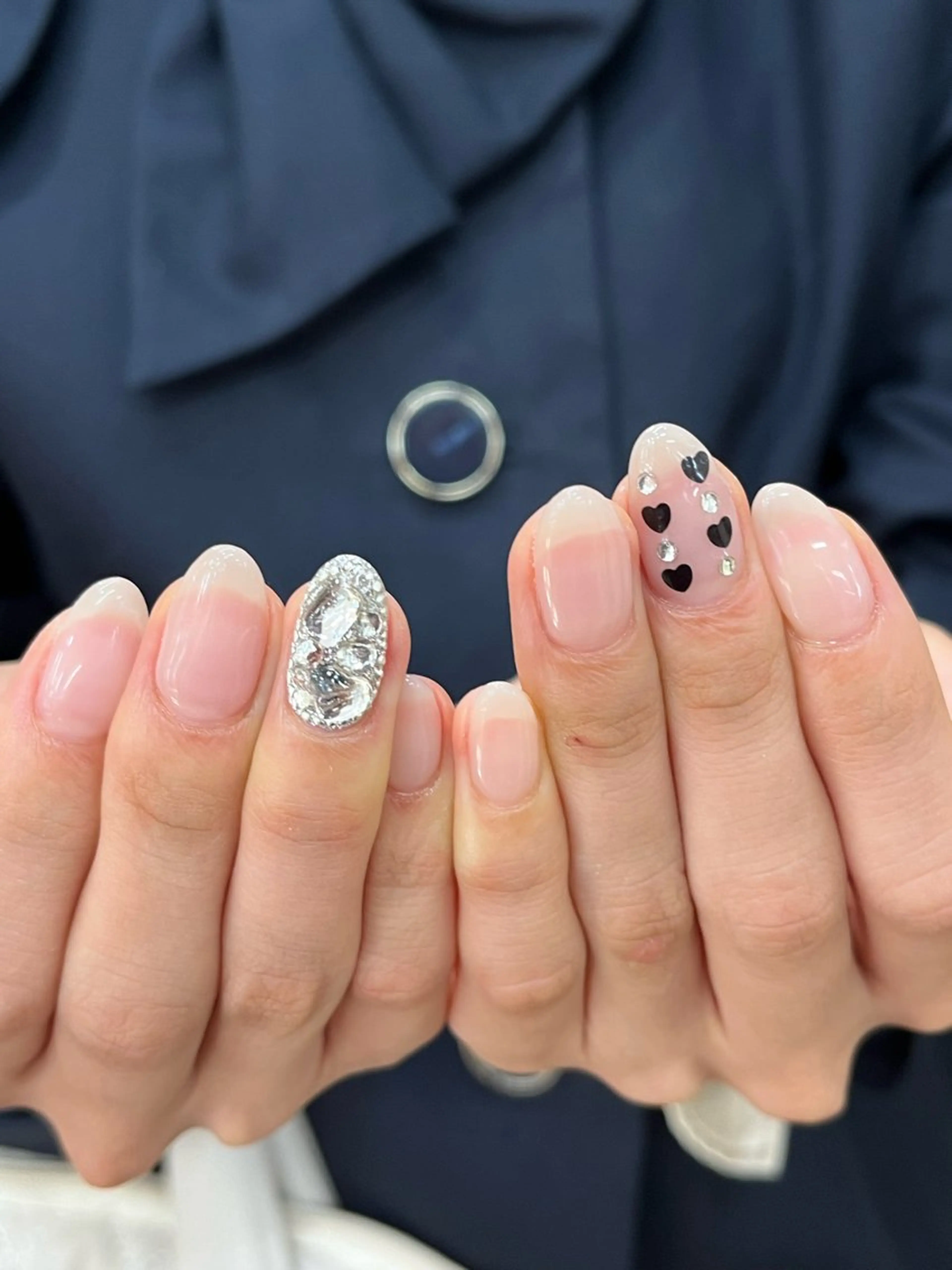 ネイル ハート ストーンネイル MAXKELLY AYANE💜のネイルデザイン