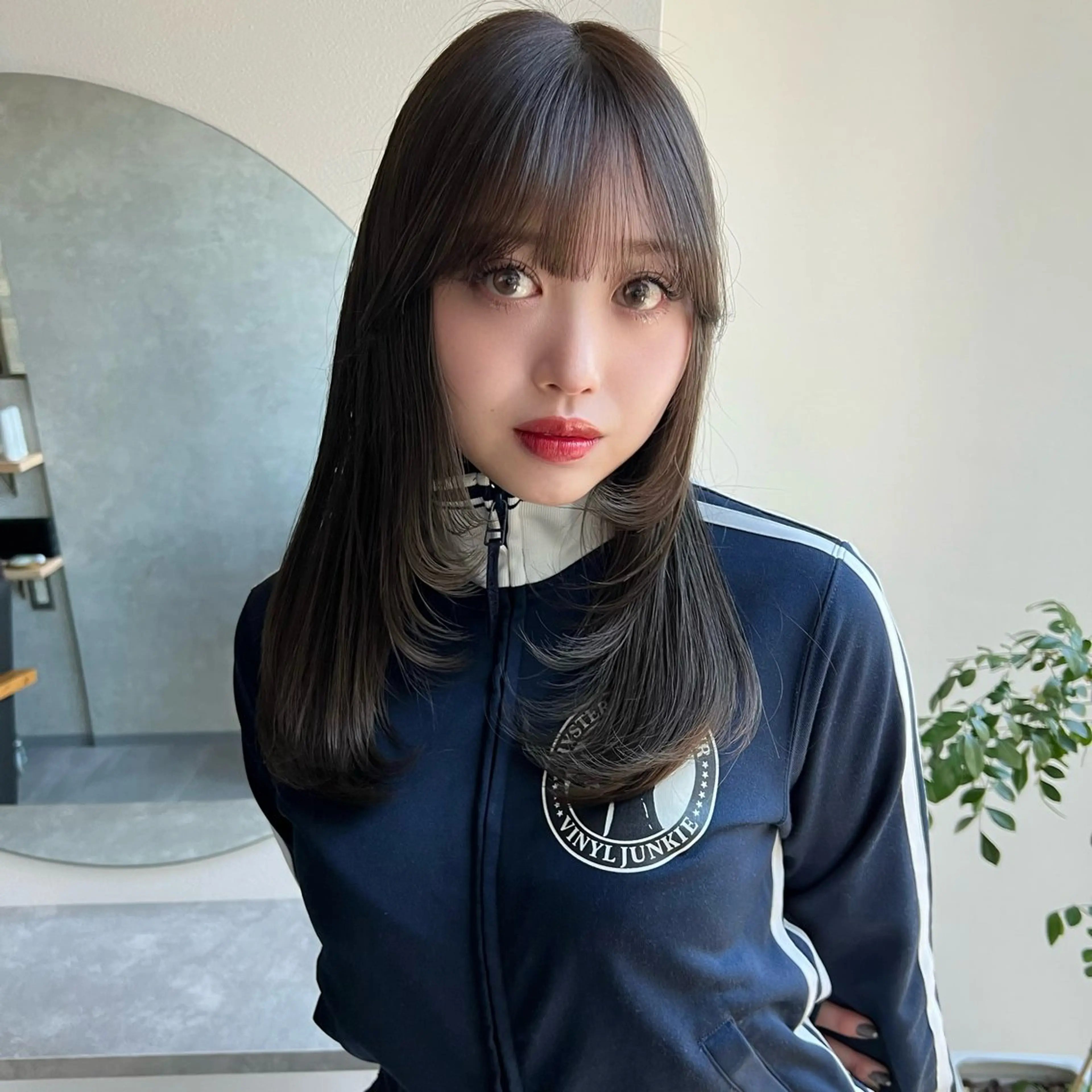 ロング レイヤーカット ワンホンレイヤー カット ヘアカラー トリートメント AI TOKYO　S所属・mizuki 【韓国レイヤー】のヘアスタイル