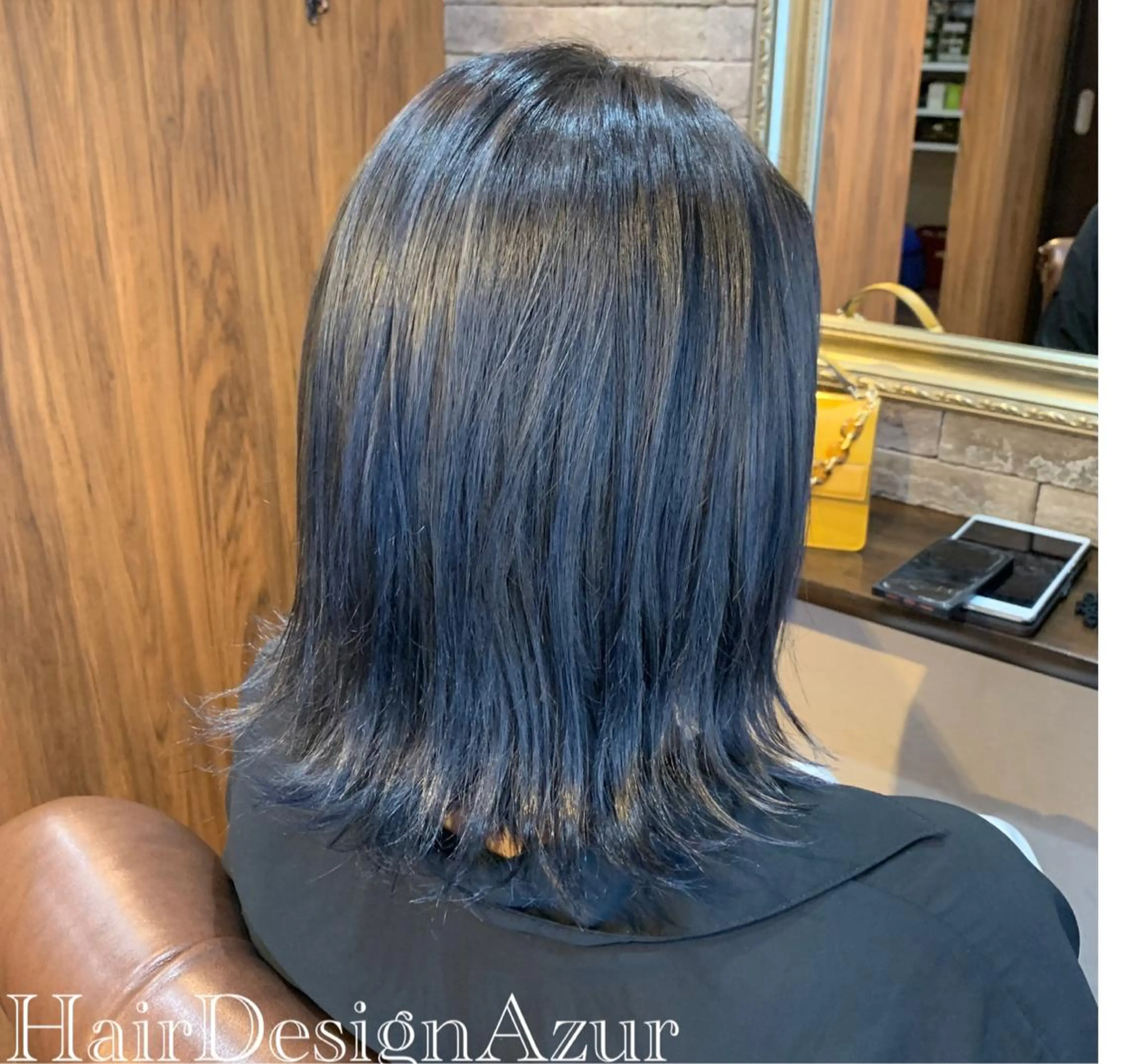 ミディアム カラー HairDesign Azurのヘアスタイル