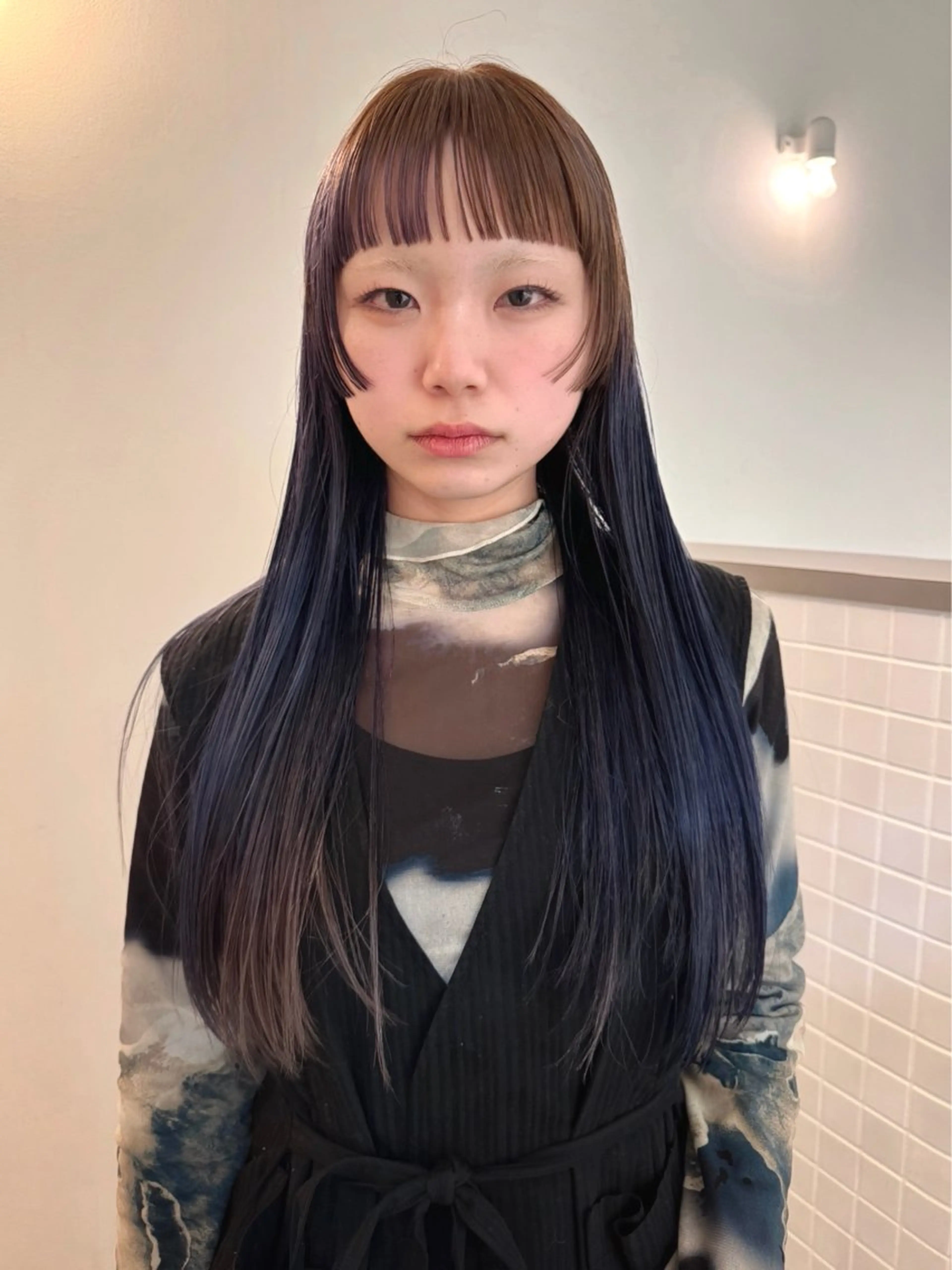 ロング カラー ブルーカラー ブラウンカラー デザインカラー カット ヘアカラー トリートメント デザイン/レイヤー Kaito🐩/栄のヘアスタイル