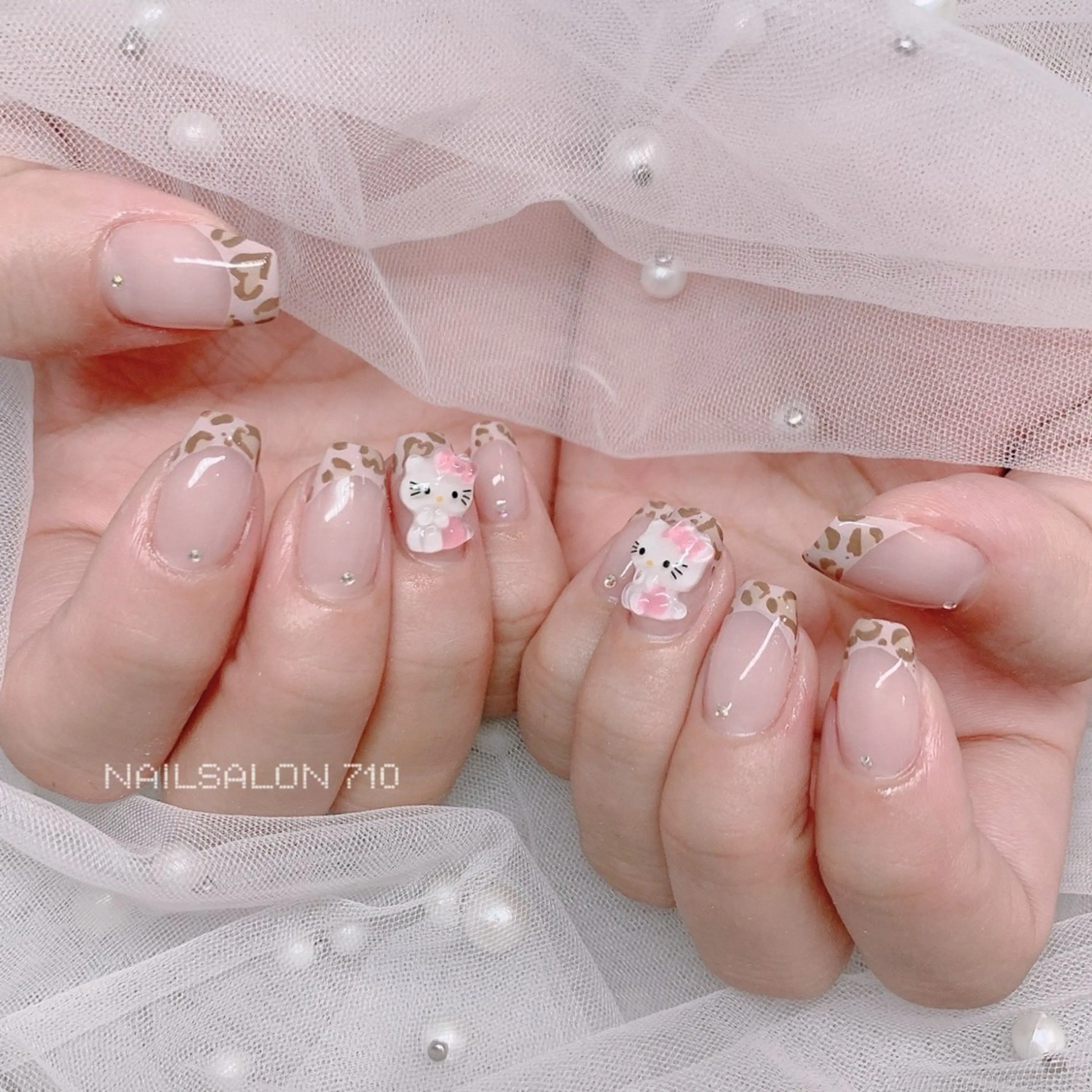 ネイル ハンドネイル フットネイル ナナイチゼロ I.Naoのネイルデザイン