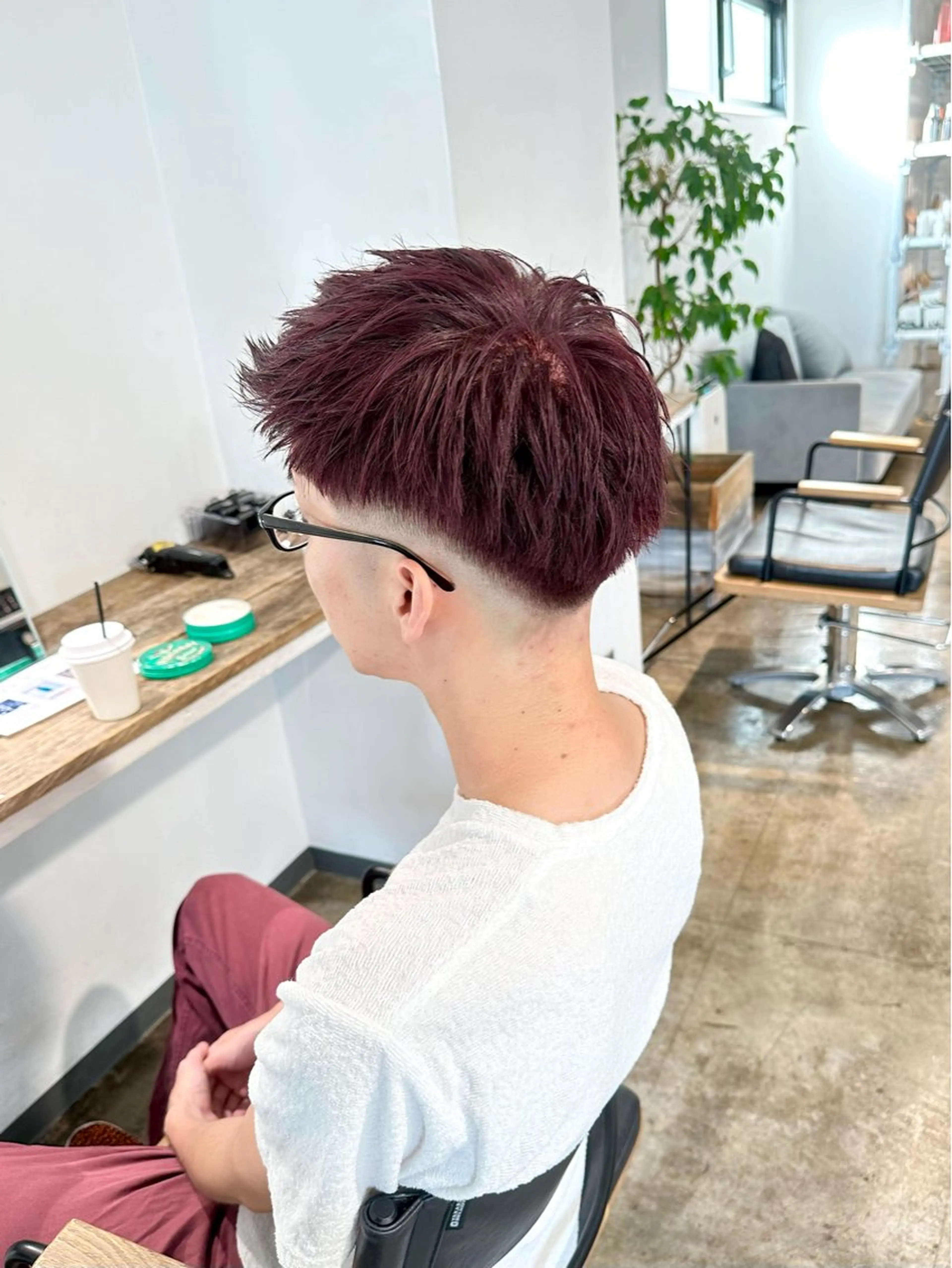 メンズ メンズブリーチ フェードカット スキンフェード カット ヘアカラー トリートメント 骨格補正施術/メンズ 専門美容師/YUYAのヘアスタイル