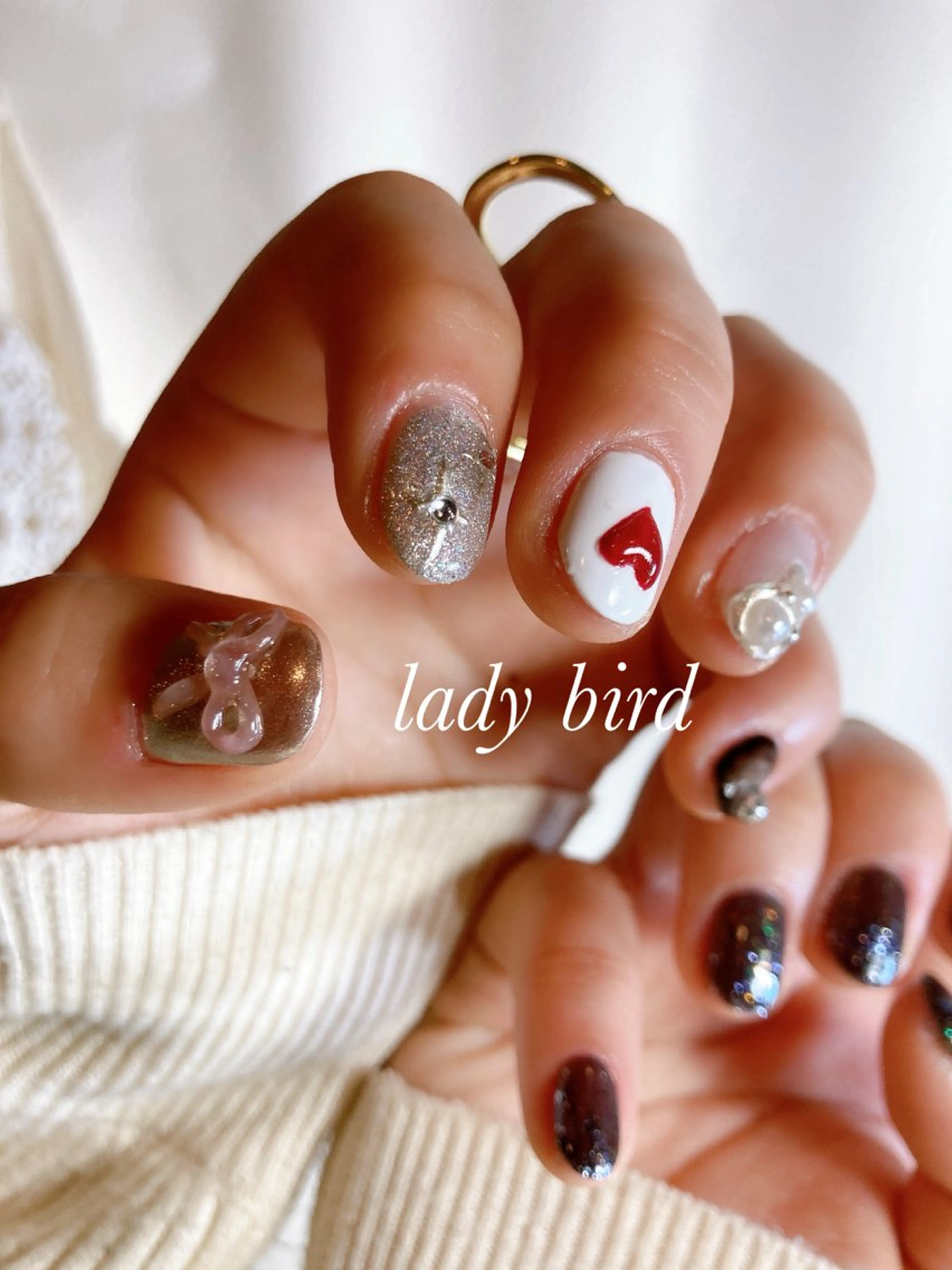 ネイル lady bird yoshieのネイルデザイン