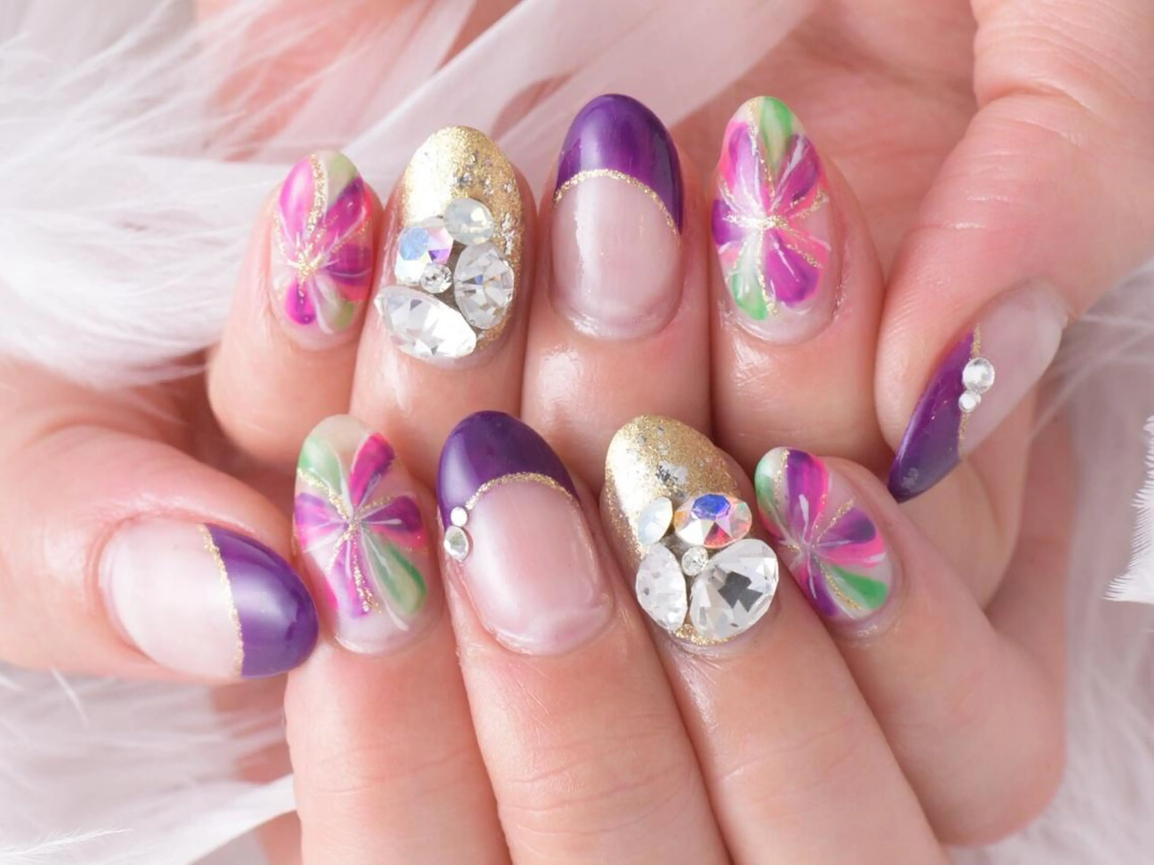 ネイル 松井 亜由美のネイルデザイン