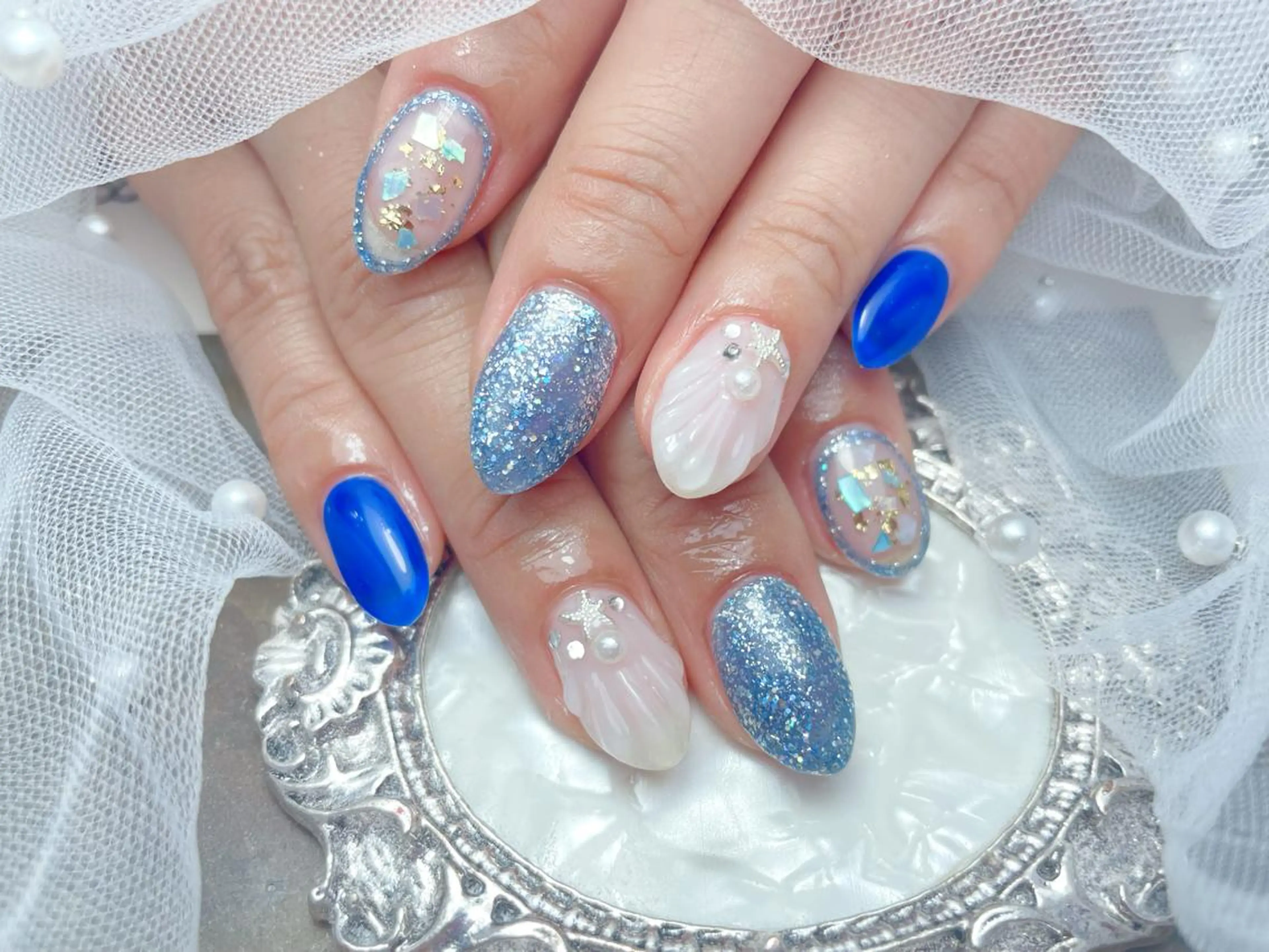 ネイル ハンドネイル マジックミラー所属・マジック ミラーのネイルデザイン