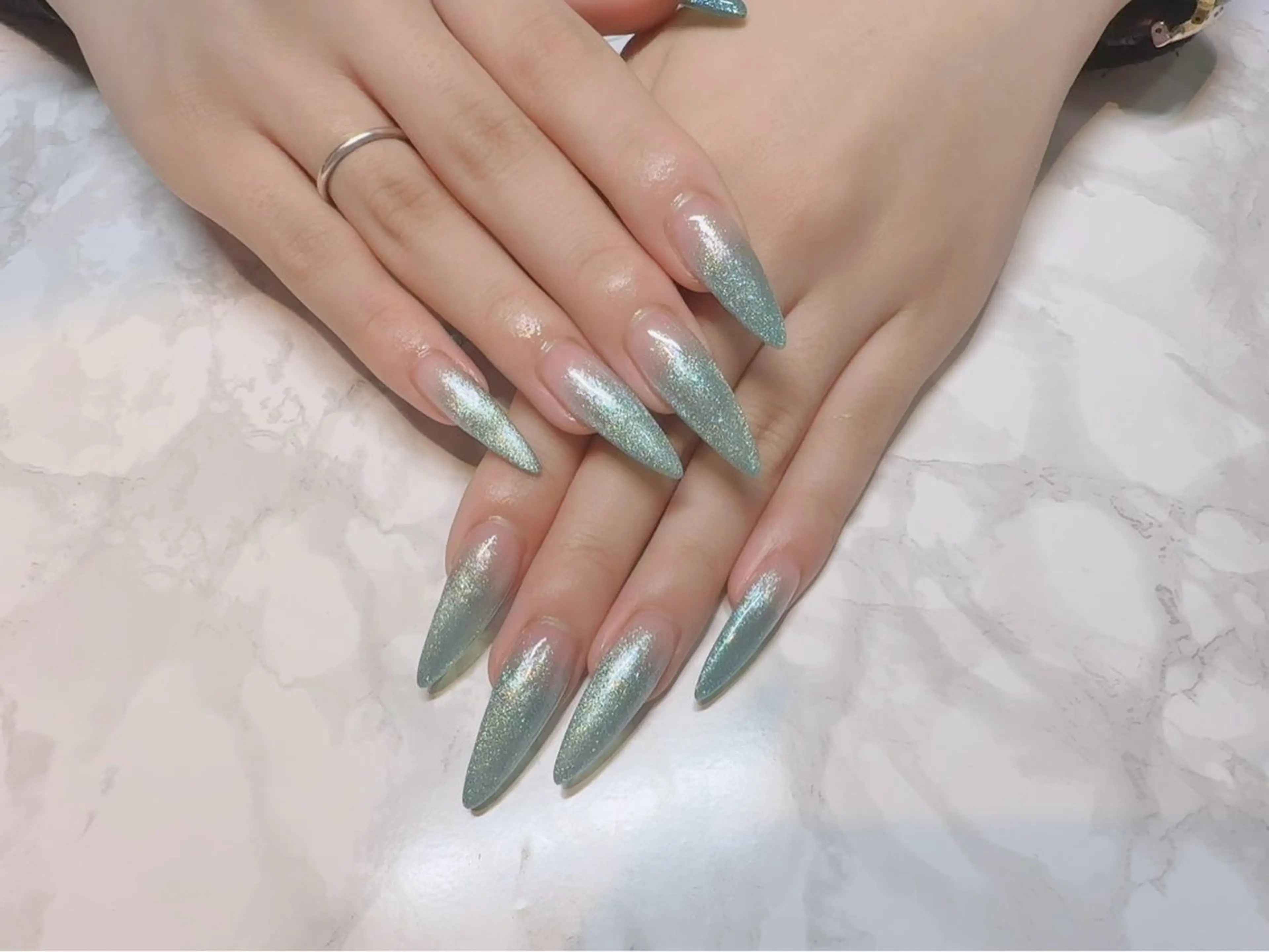 ネイル ハンドネイル LAVIAS【 ラヴィアス】yunoのネイルデザイン