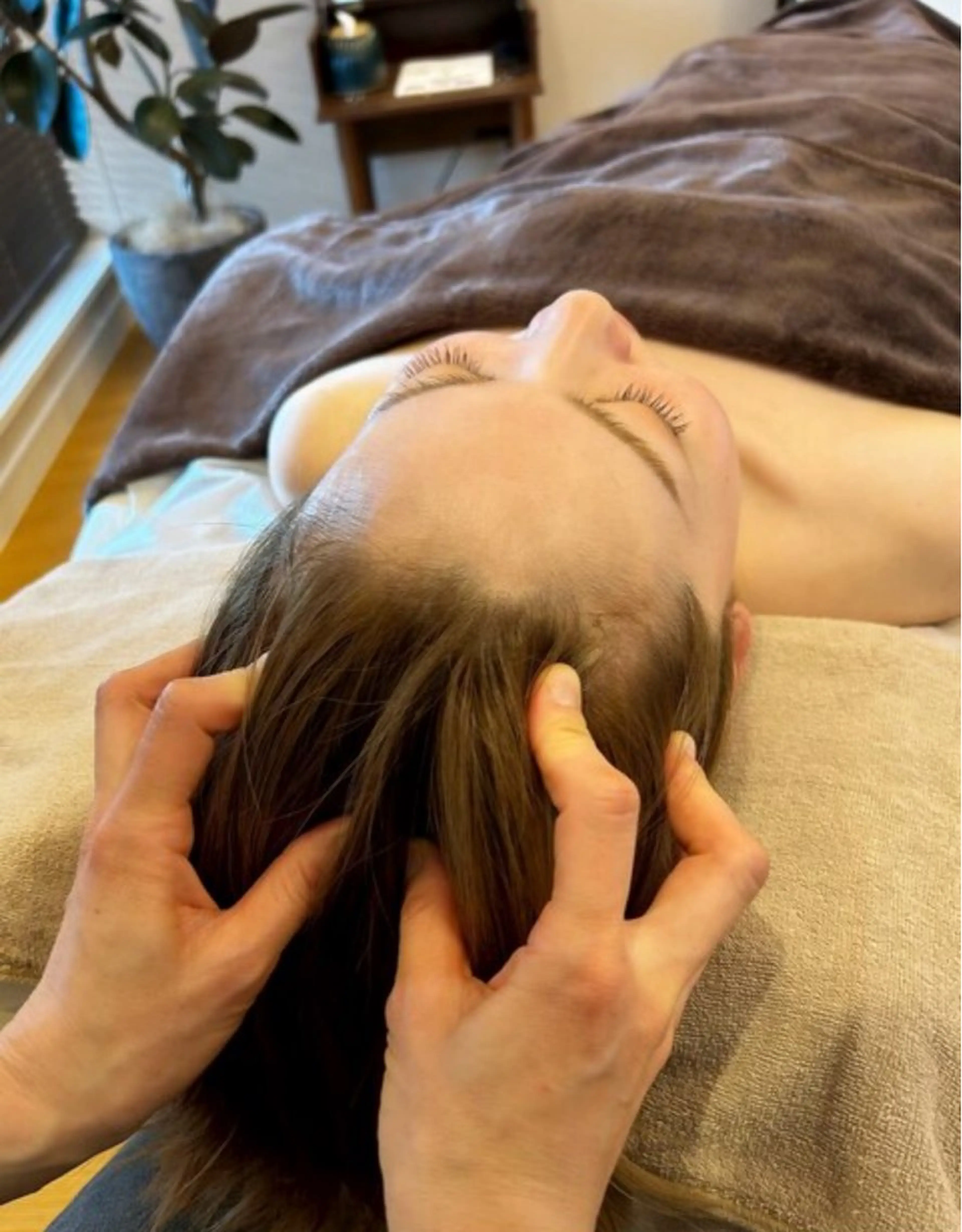 小顔・リフトアップ/ 奈緒美のエステ・リラクイメージ