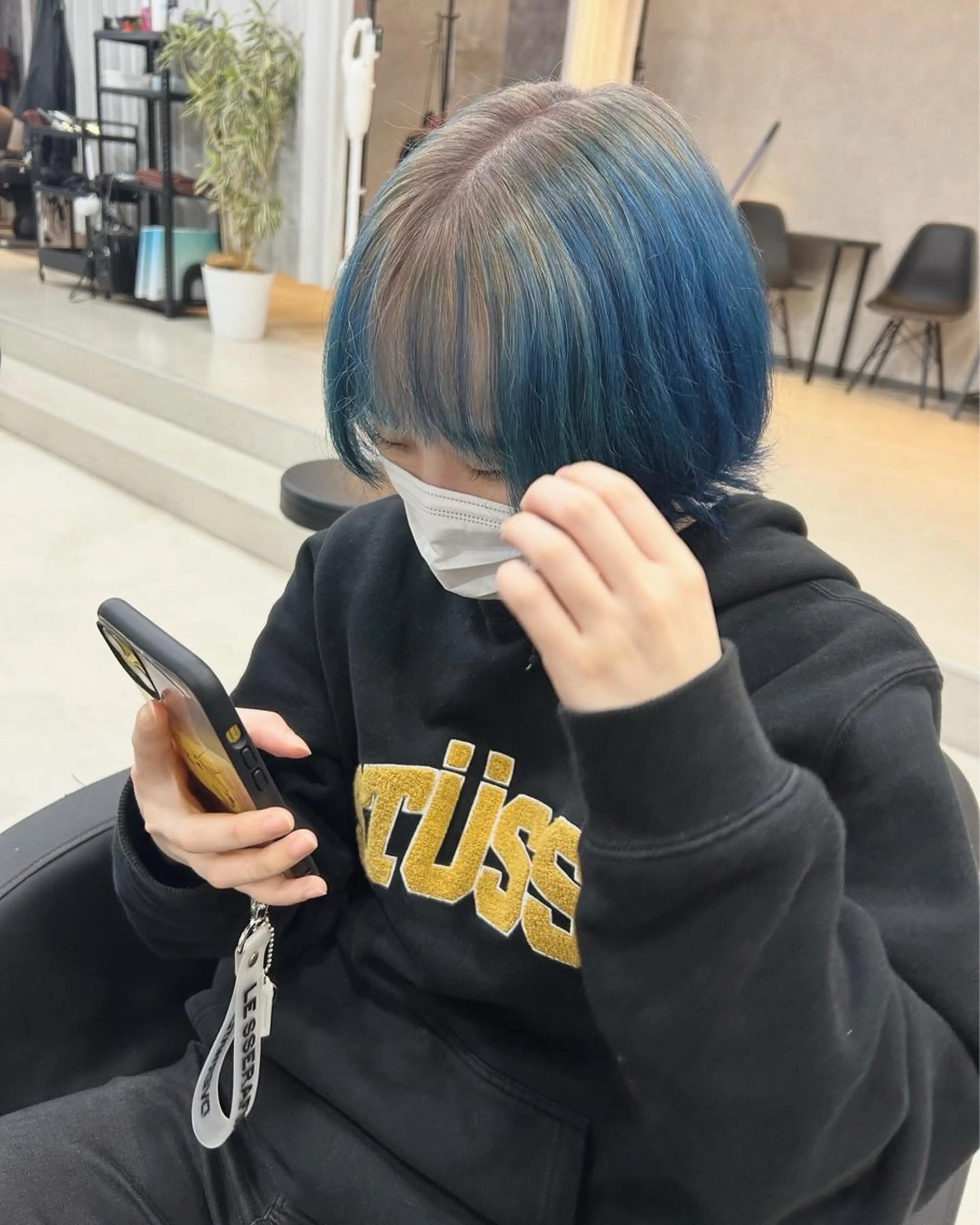 ショート カラー まつ毛パーマ専門 茉里のヘアスタイル