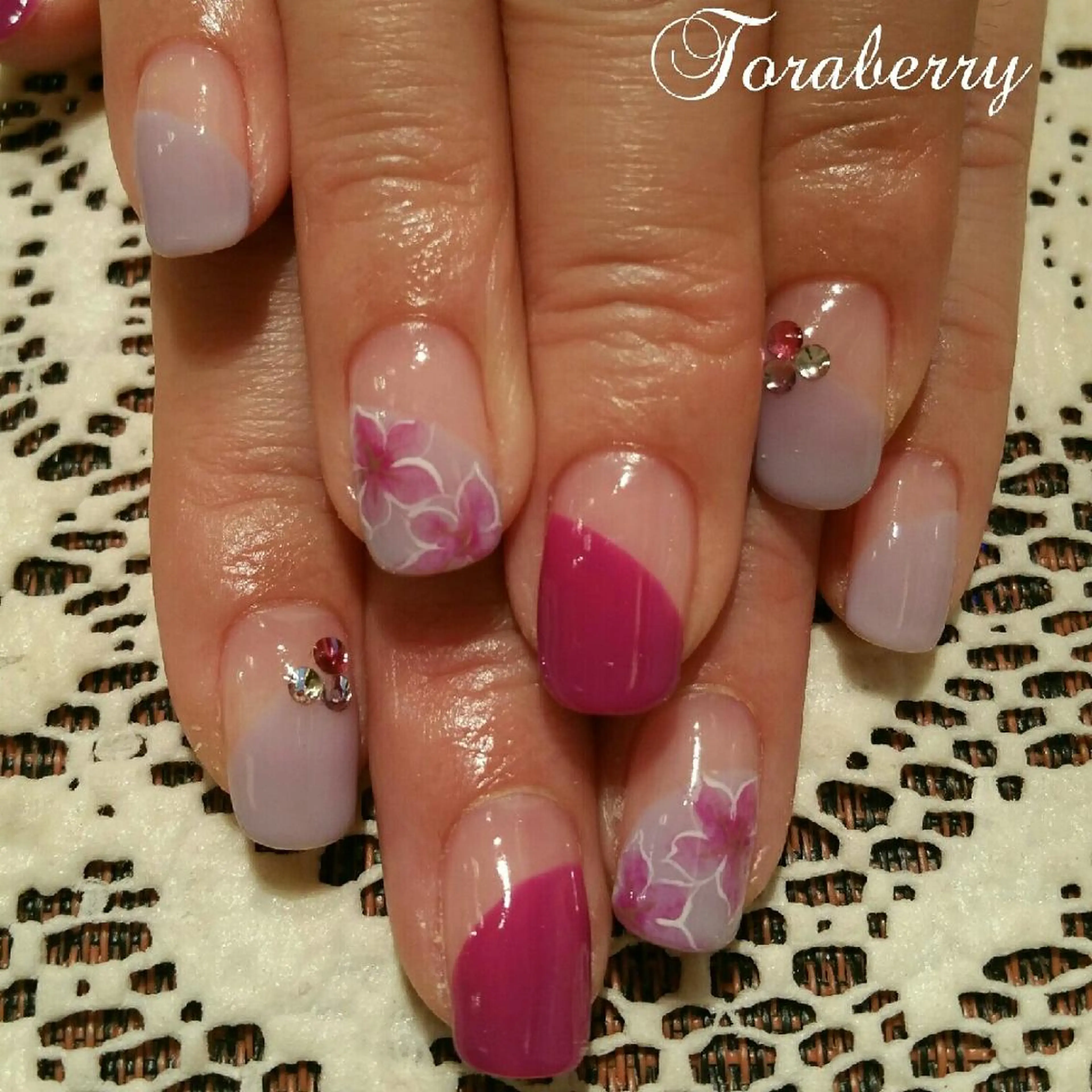 ネイル ネイリスト なつみのネイルデザイン