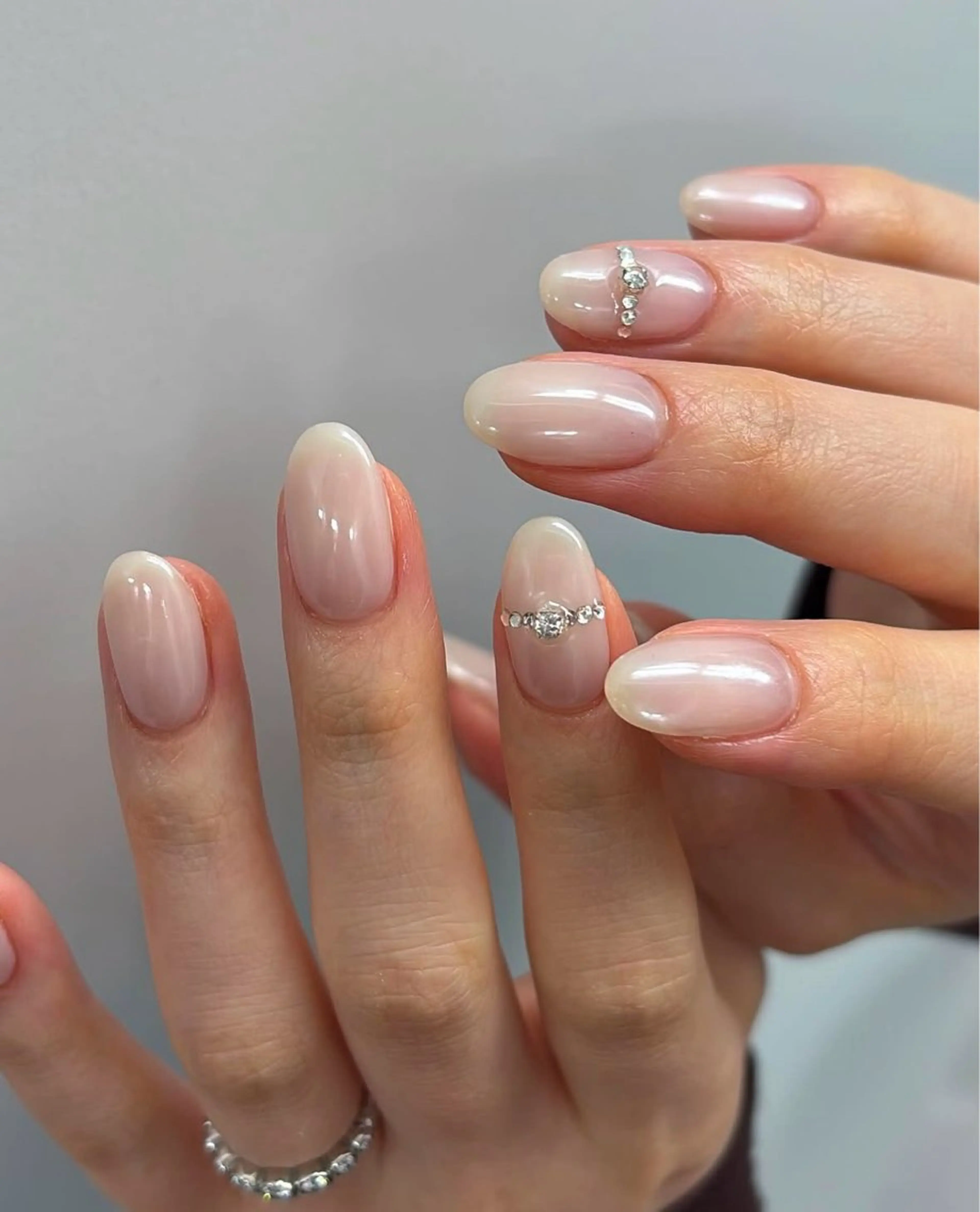 ネイル 大塚眉毛|ハンドケア |肌管理の眉毛・アイブロウイメージ