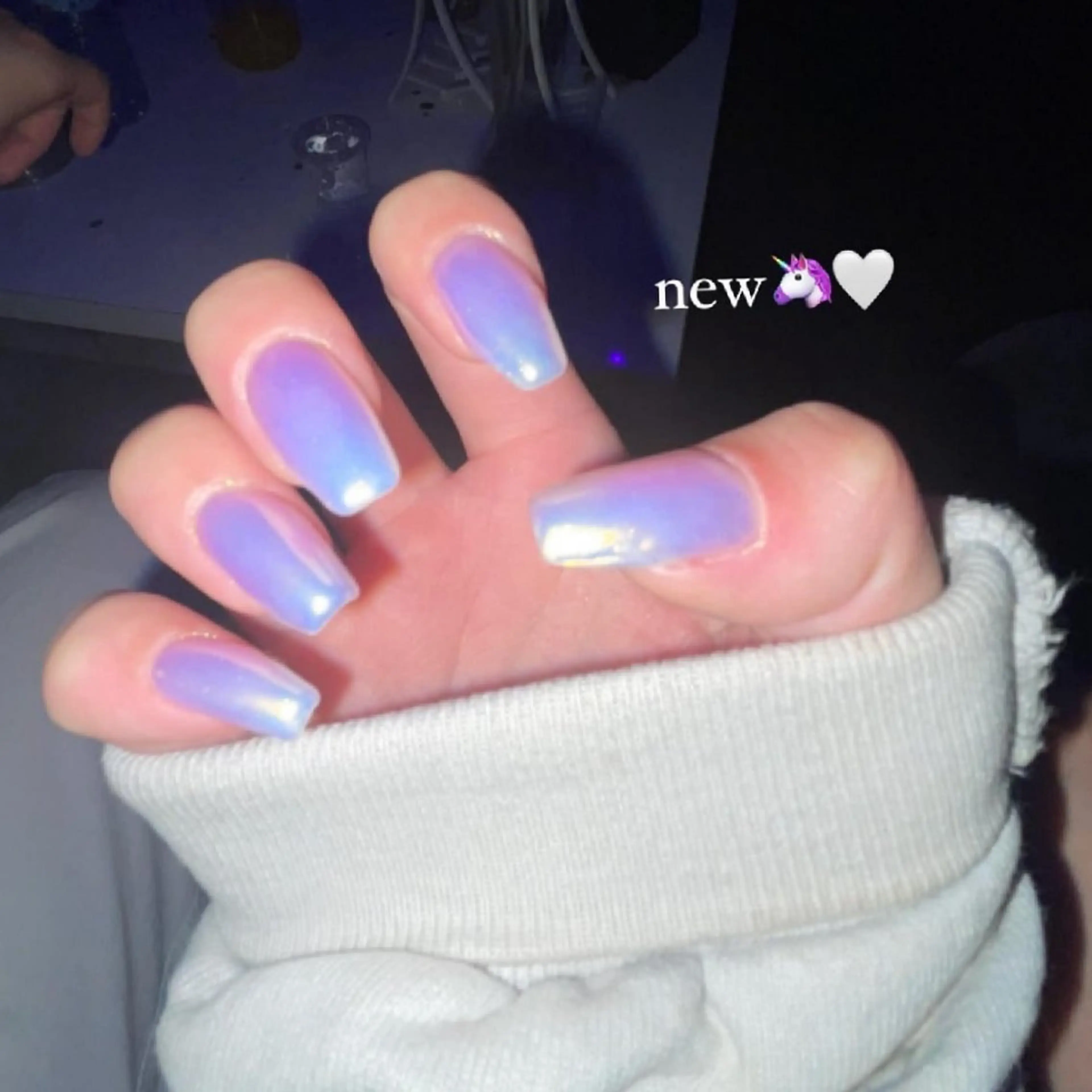 ネイル オーロラネイル ワンカラーネイル 8appy ARTstudioのネイルデザイン