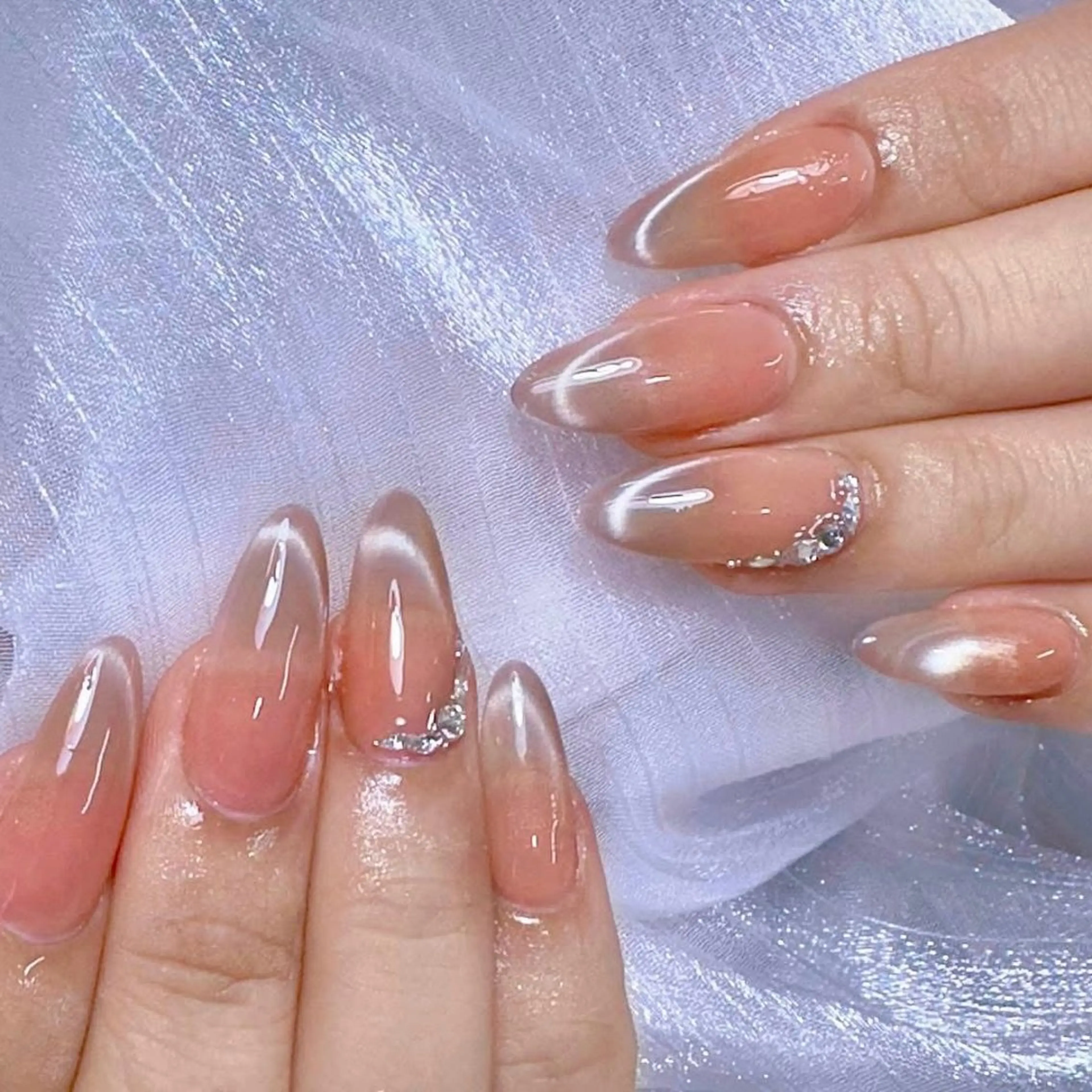 ネイル オーロラネイル チークネイル フットネイル フレンチネイル 韓国ネイル ハンドネイル Lumi Nailのネイルデザイン