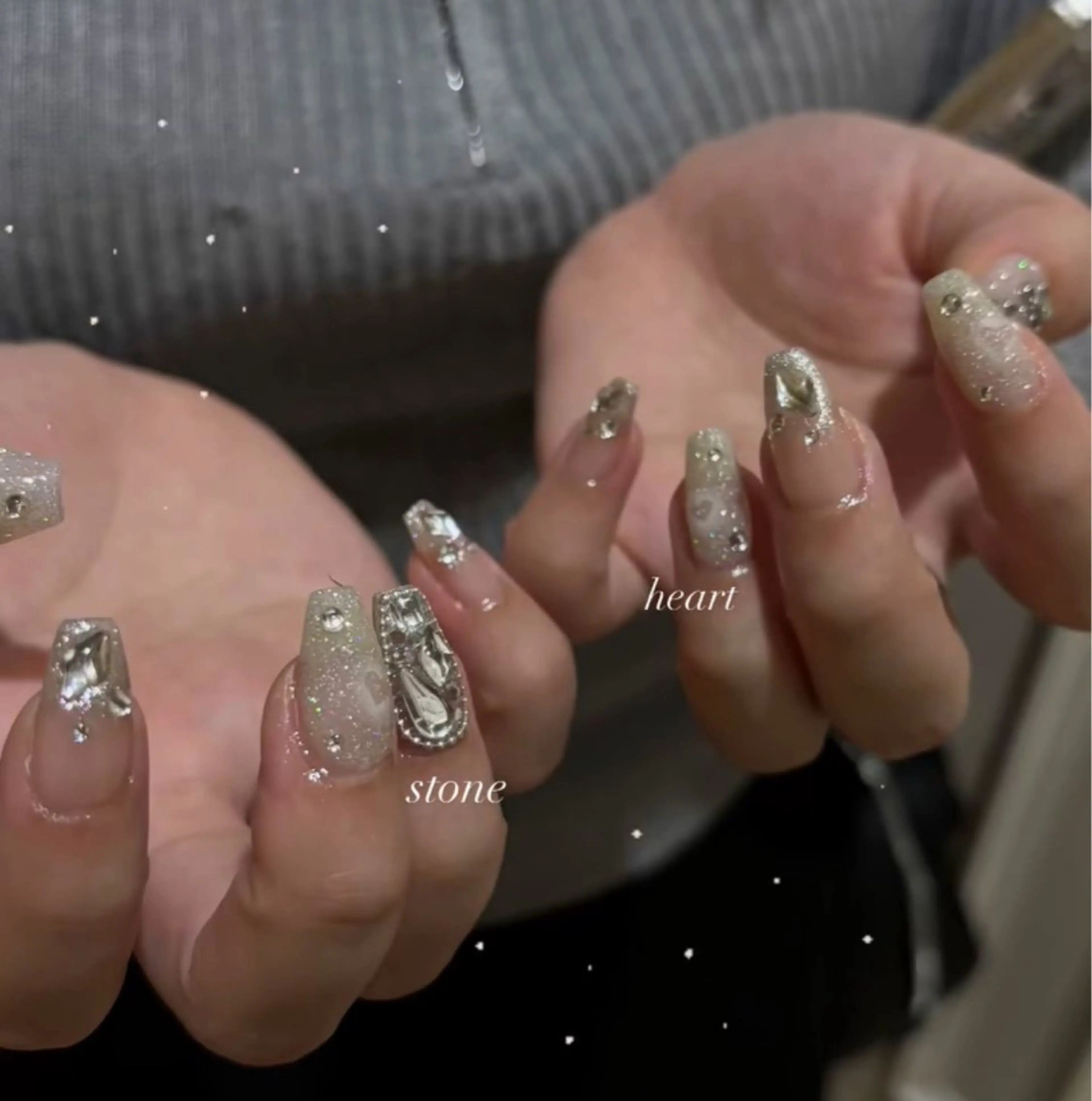 ネイル ハンドネイル 🍓リスブラン MELのネイルデザイン