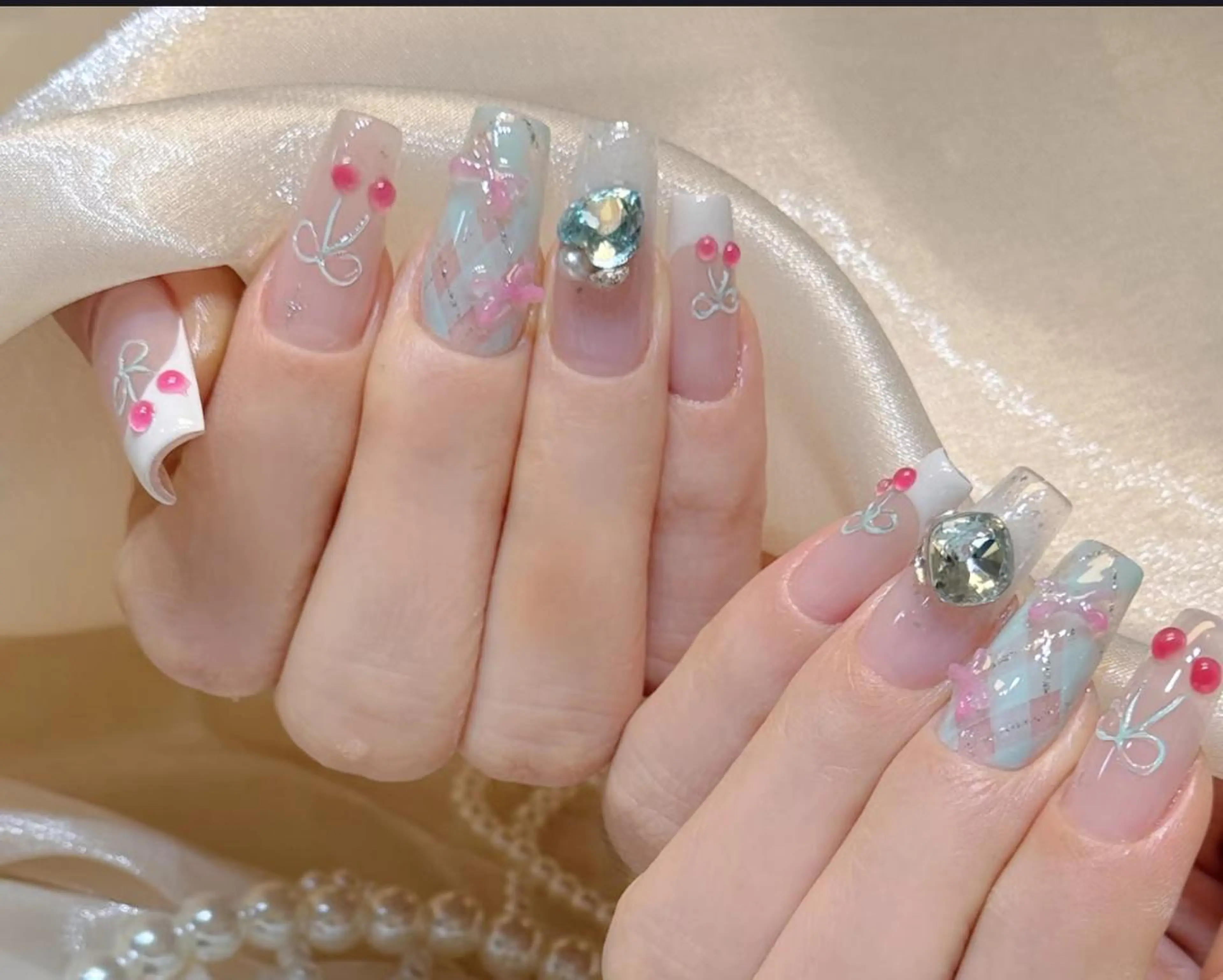 ネイル ハンドネイル 🎀 NaNa_nailのネイルデザイン