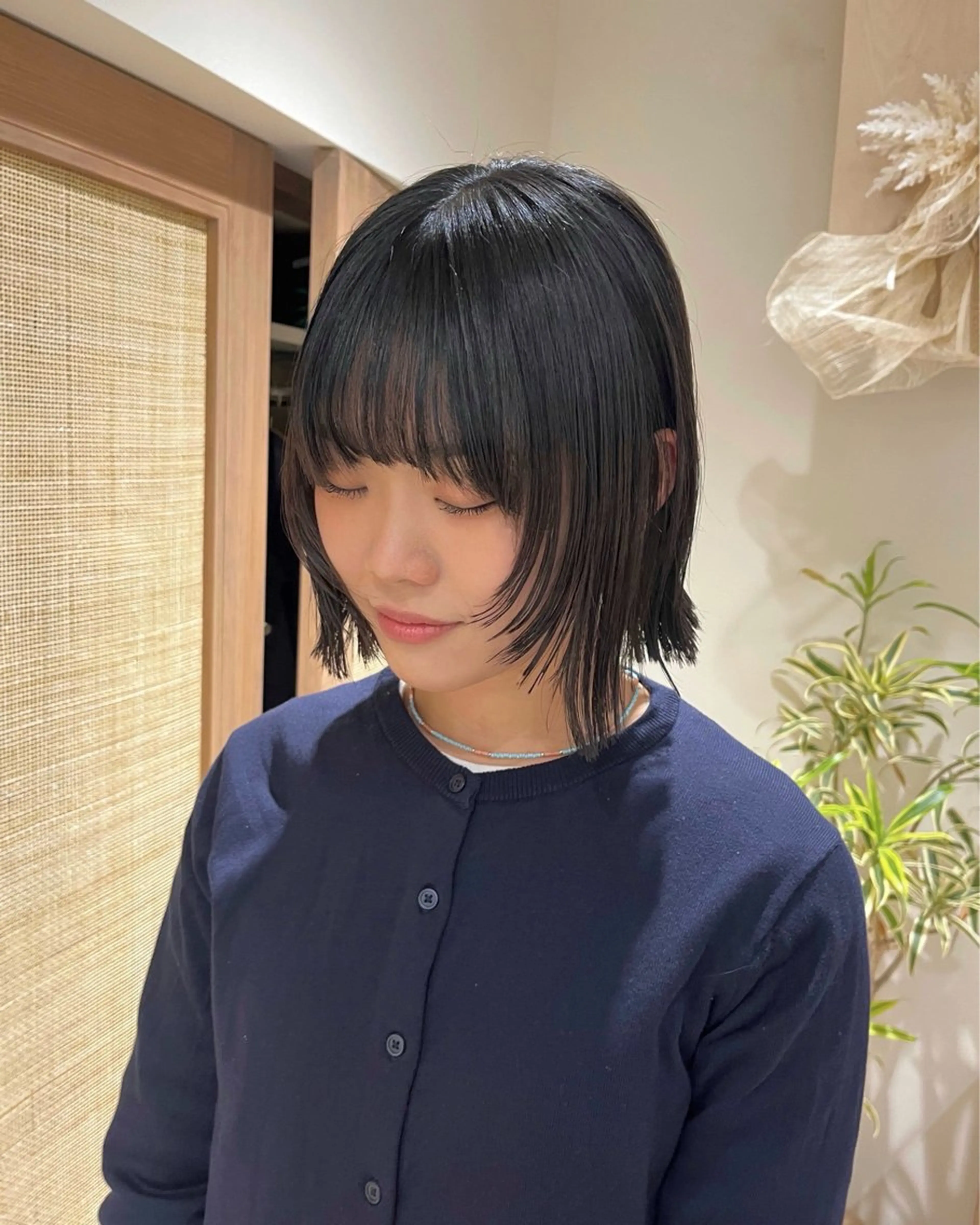 ショート カラー ボブ 顔まわりレイヤー 顔周りカット レイヤーカット カット KANO🌷 ブリーチなしカラーのヘアスタイル