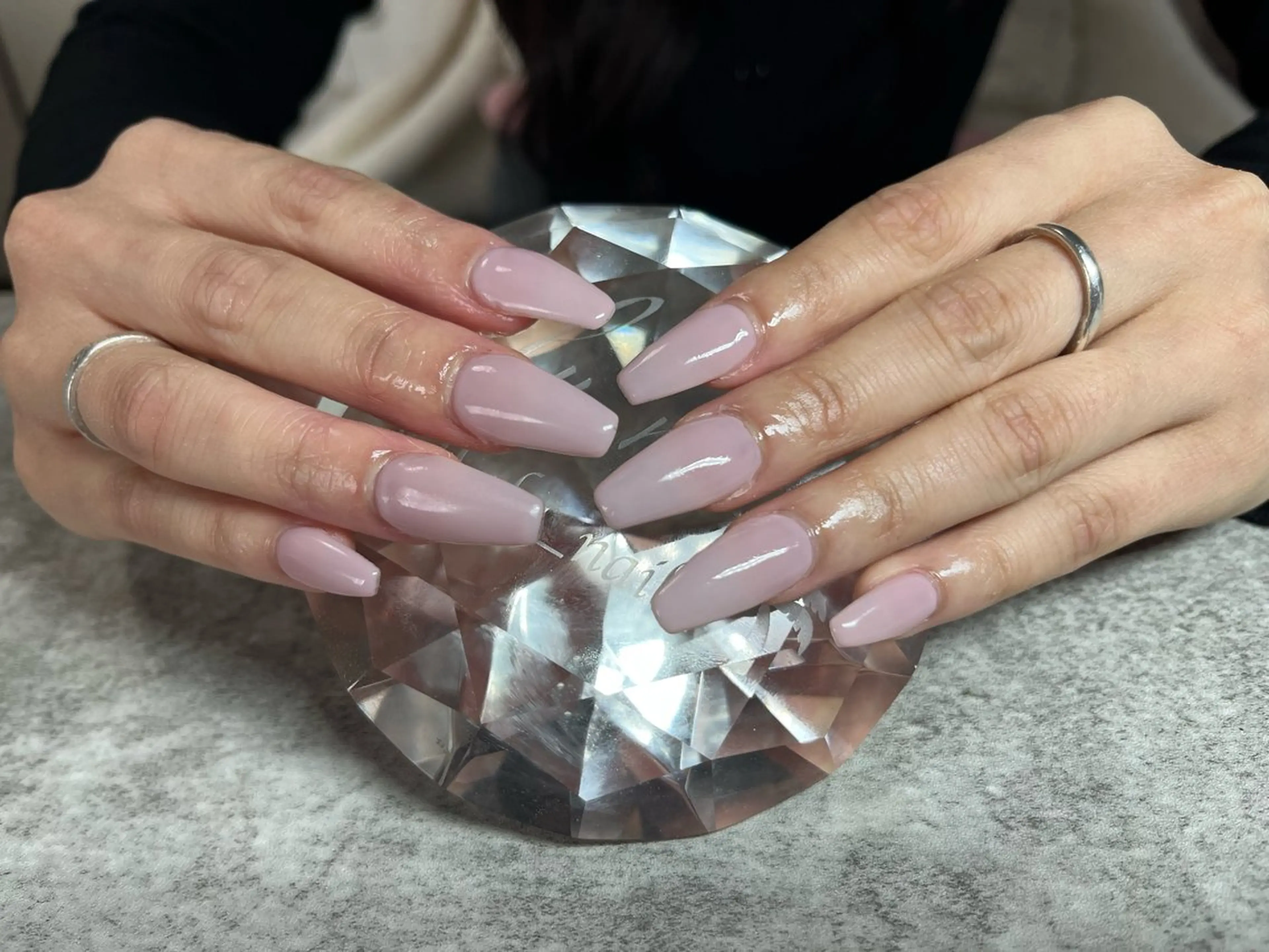 ネイル シンプルネイル ネイルチップ 佐野 愛美のエステ・リラクイメージ