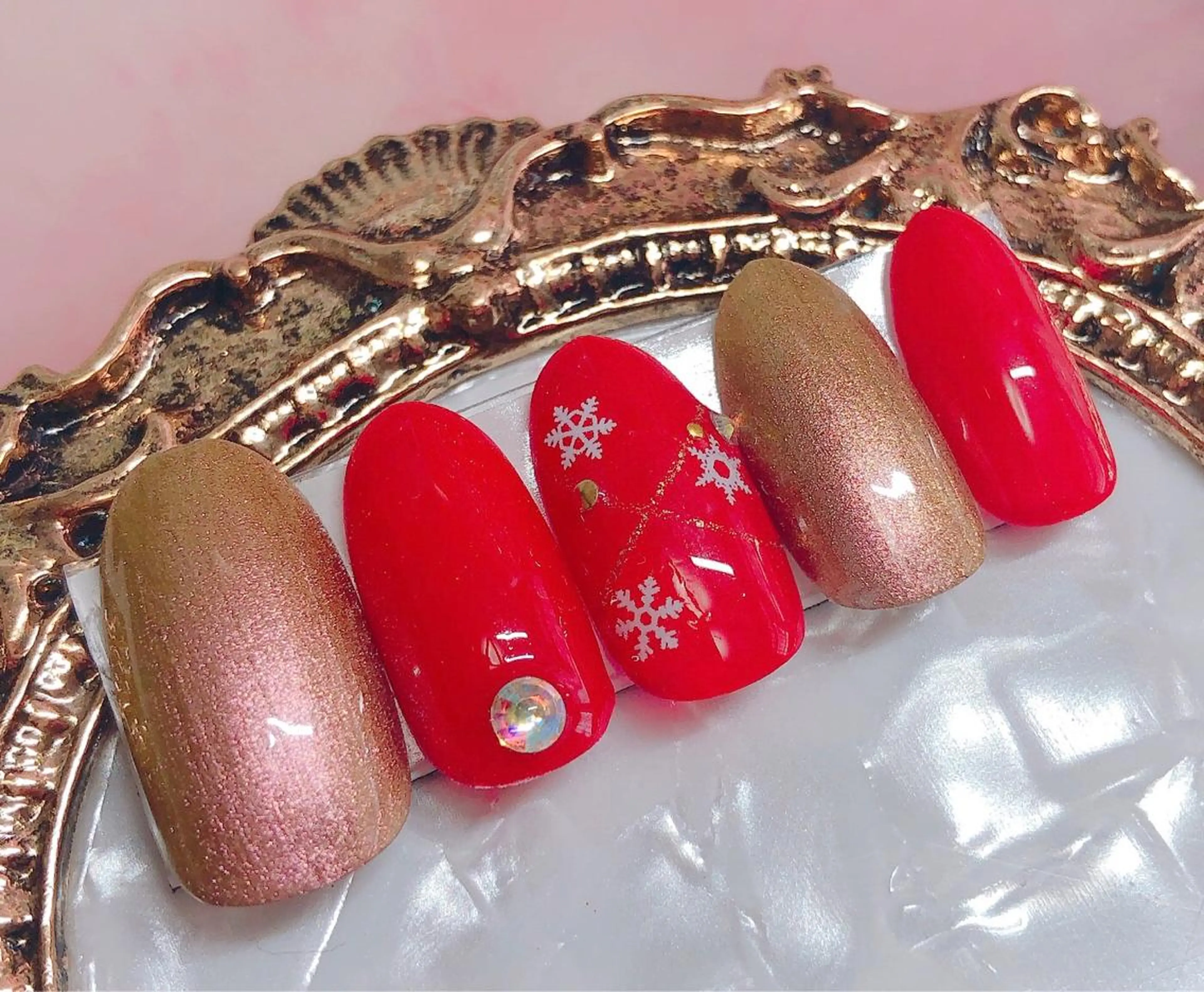 ネイル ハンドネイル CROWN プライベートサロンのネイルデザイン