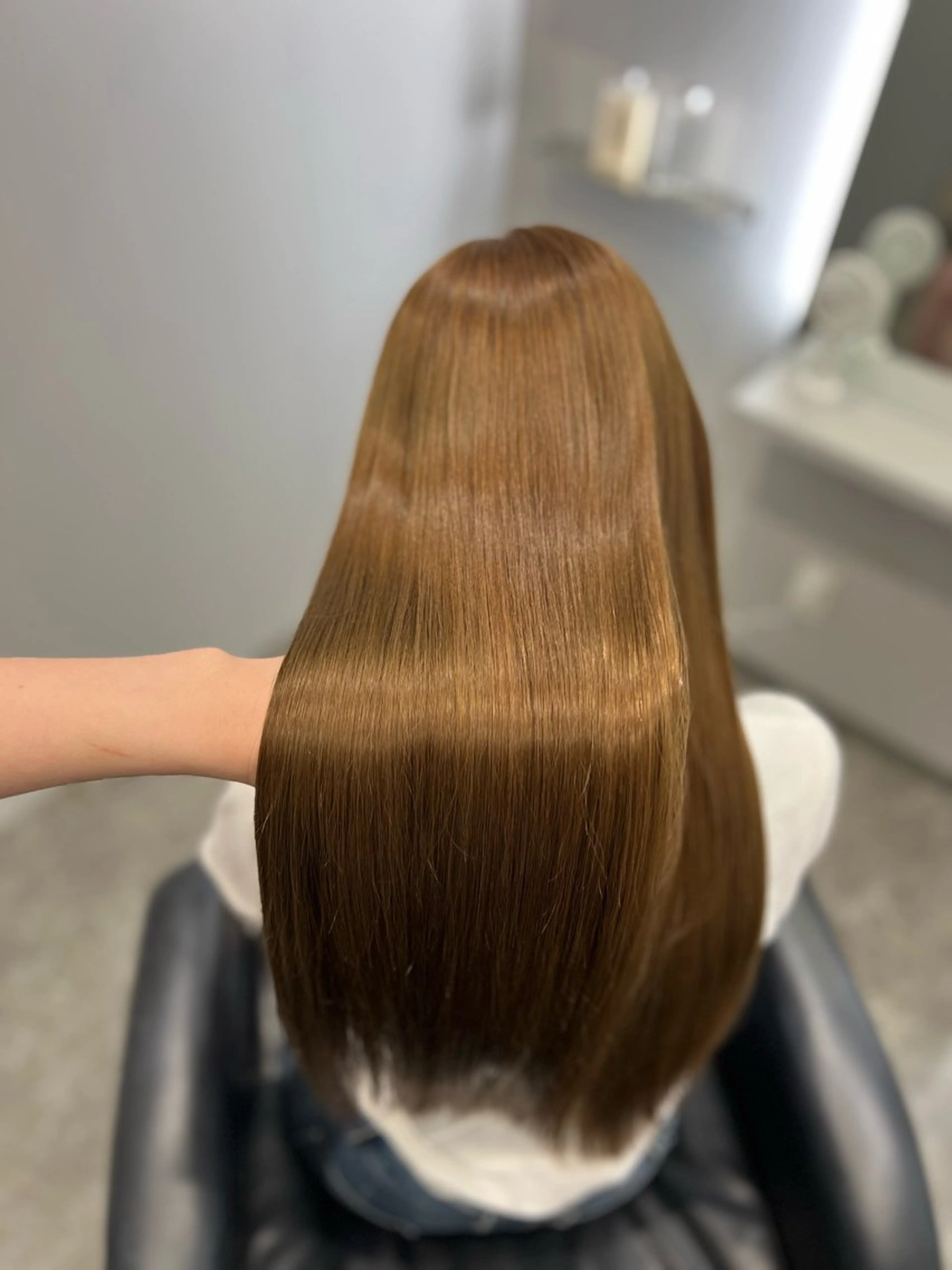 ロング カラー 髪質改善/透明感/ ブリーチ/桃谷翼のヘアスタイル