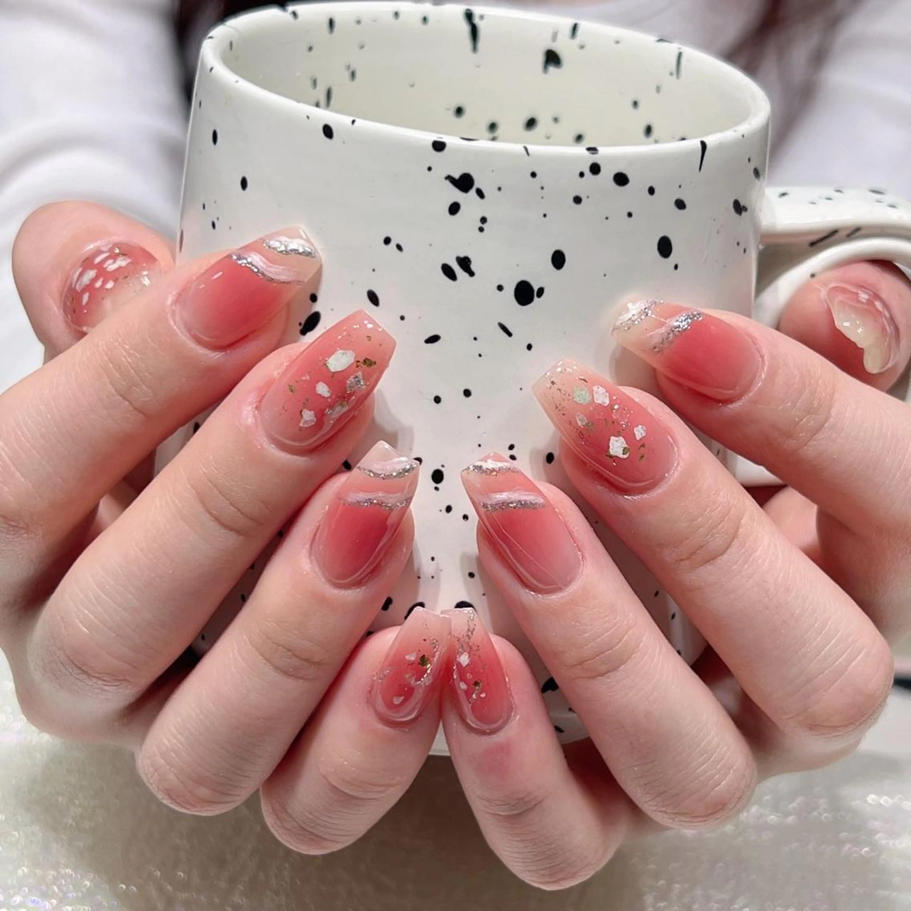 ネイル ハンドネイル Queens ciciのネイルデザイン