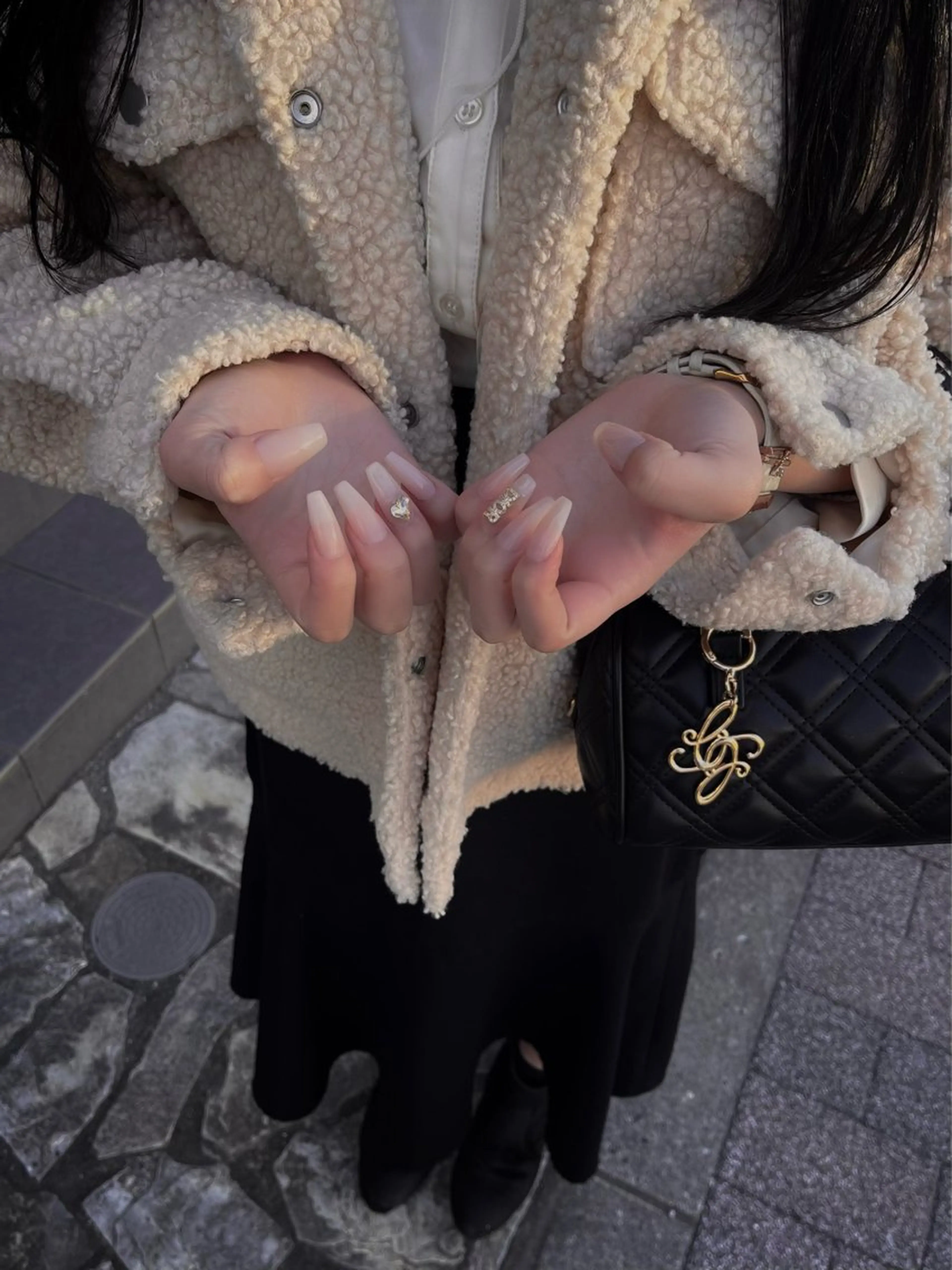 ネイル キラキラネイル マグネットネイル ワンカラーネイル スカルプネイル ワンホンネイル nine.🦋 YUKOのネイルデザイン