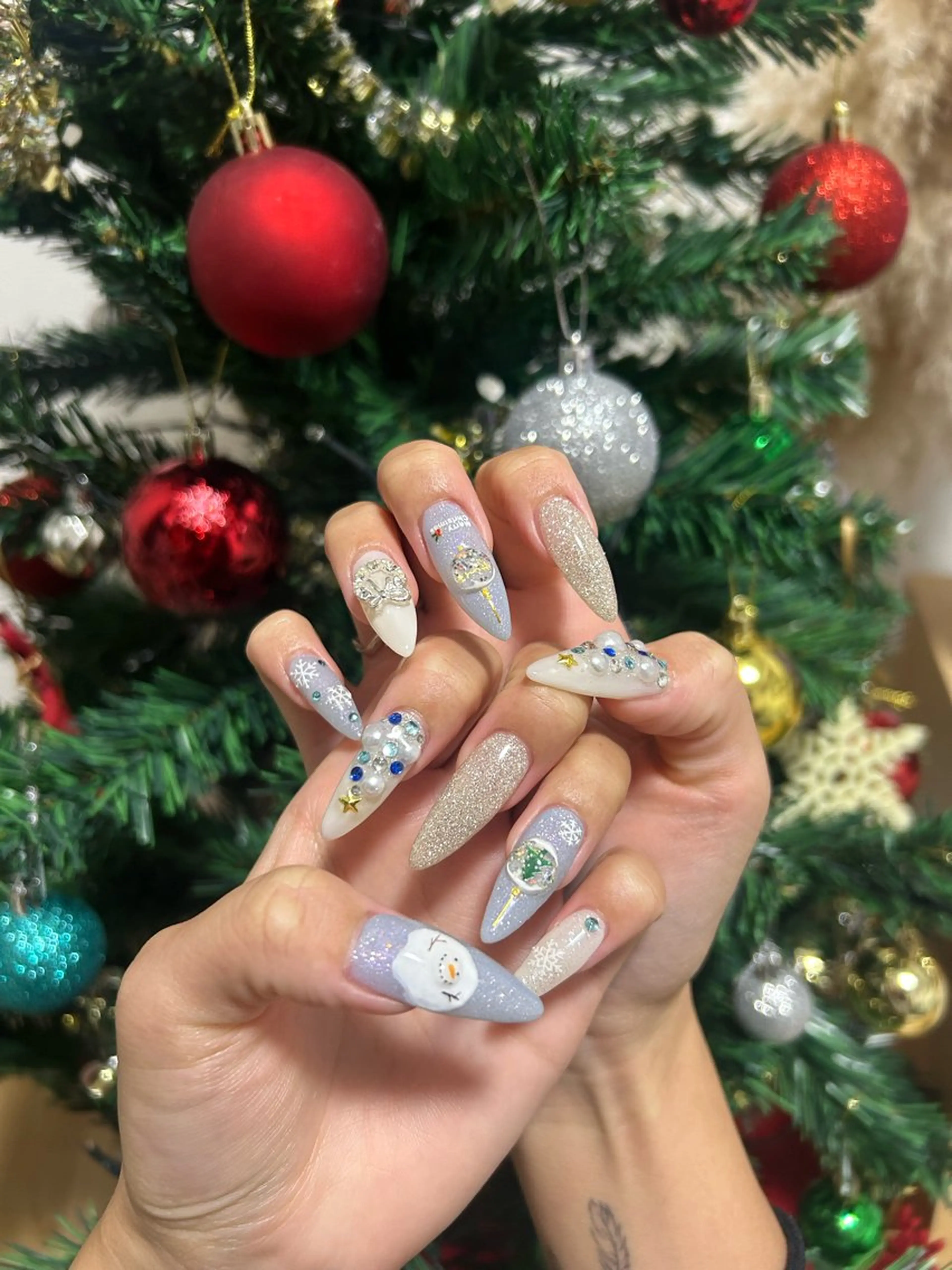 ネイル ハンドネイル FlyingSeep 🐑kaho💟🌈のネイルデザイン