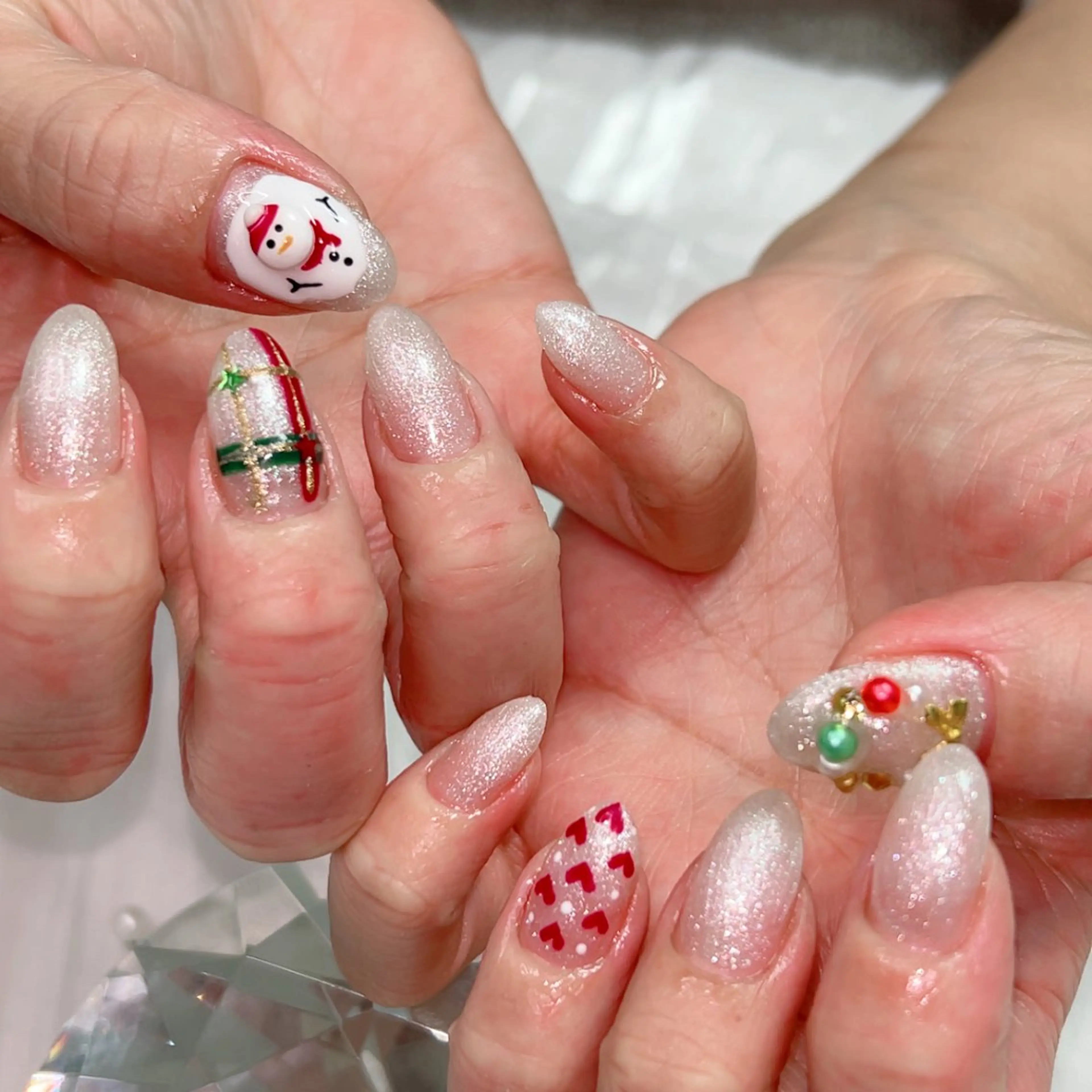 ネイル オーロラネイル マグネットネイル ミラーネイル オフィスネイル ワンカラーネイル ハンドネイル Cute Tips nailのネイルデザイン