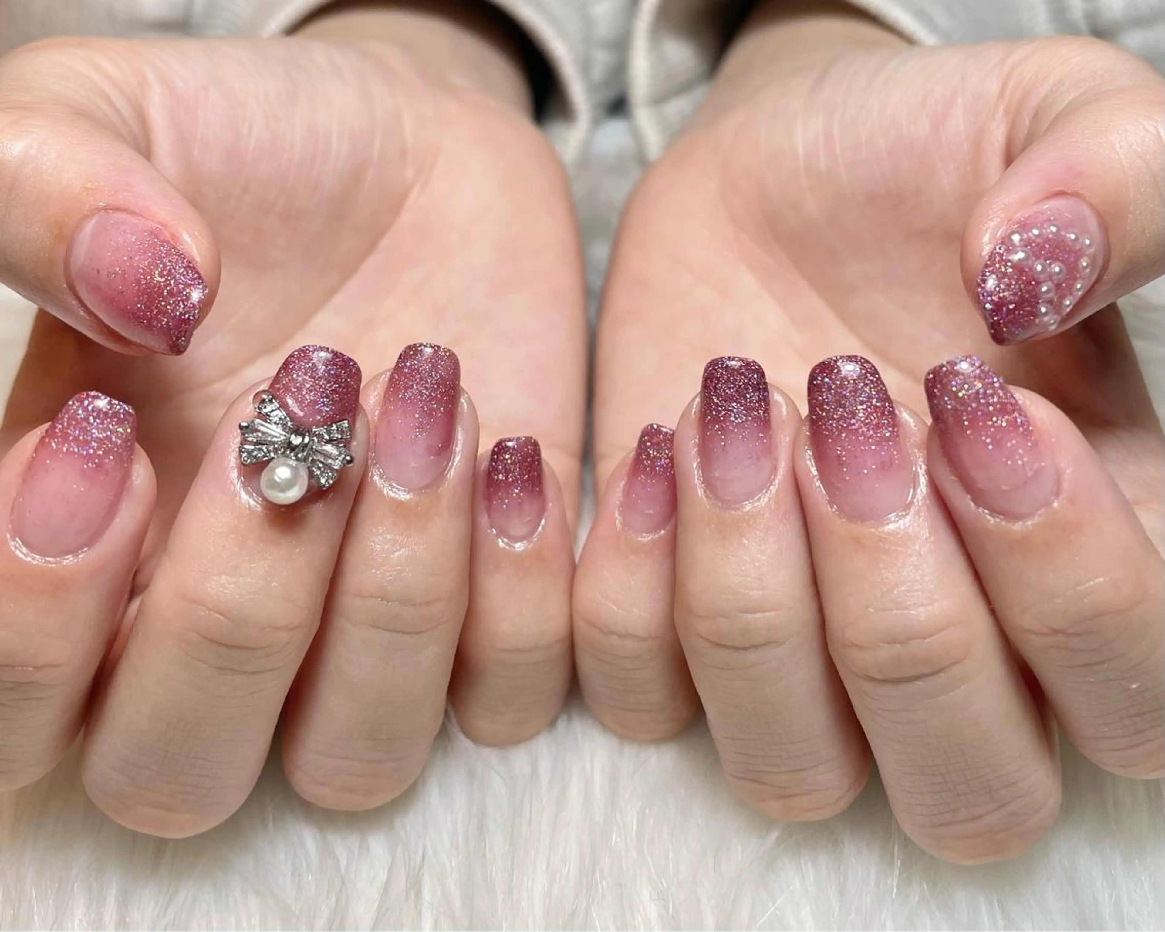 ネイル グラデーション 大袋駅東口徒歩2分 alivioのネイルデザイン