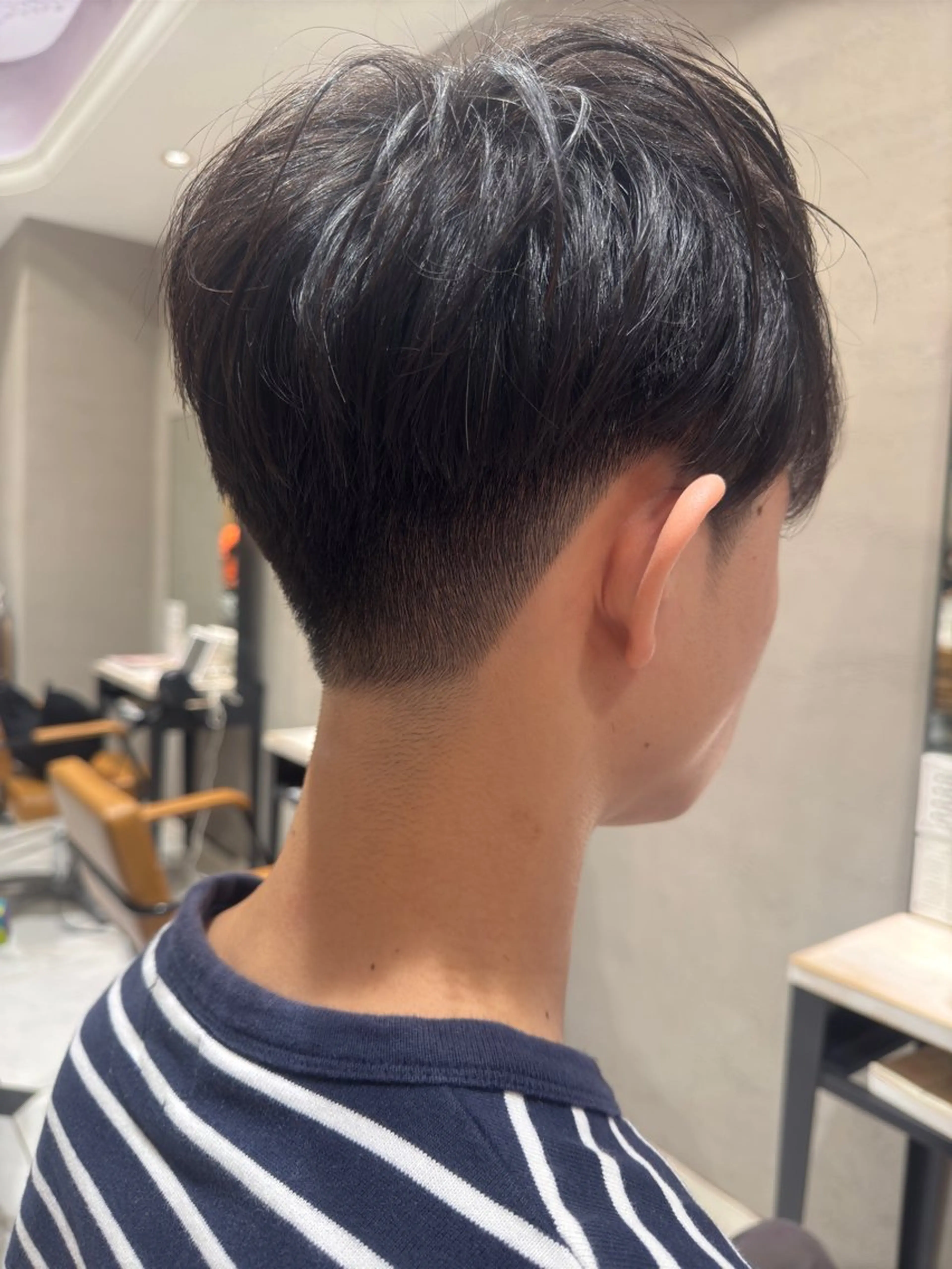 メンズ マッシュ 刈り上げ カット 頭から整える美容師 松田のヘアスタイル