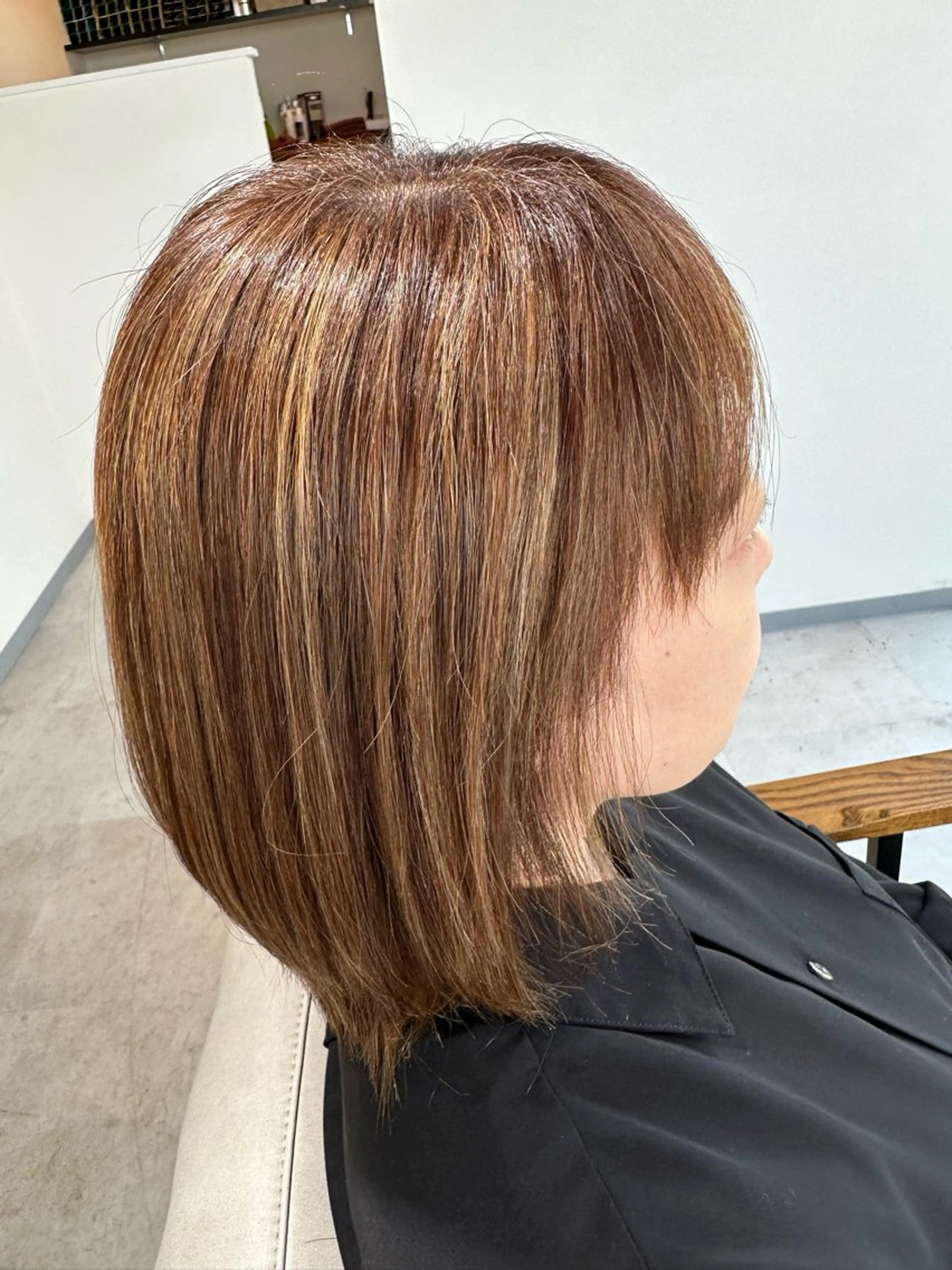 セミロング カラー 脱白髪染め❕白髪 ぼかし特化🌟ヨコタのヘアスタイル