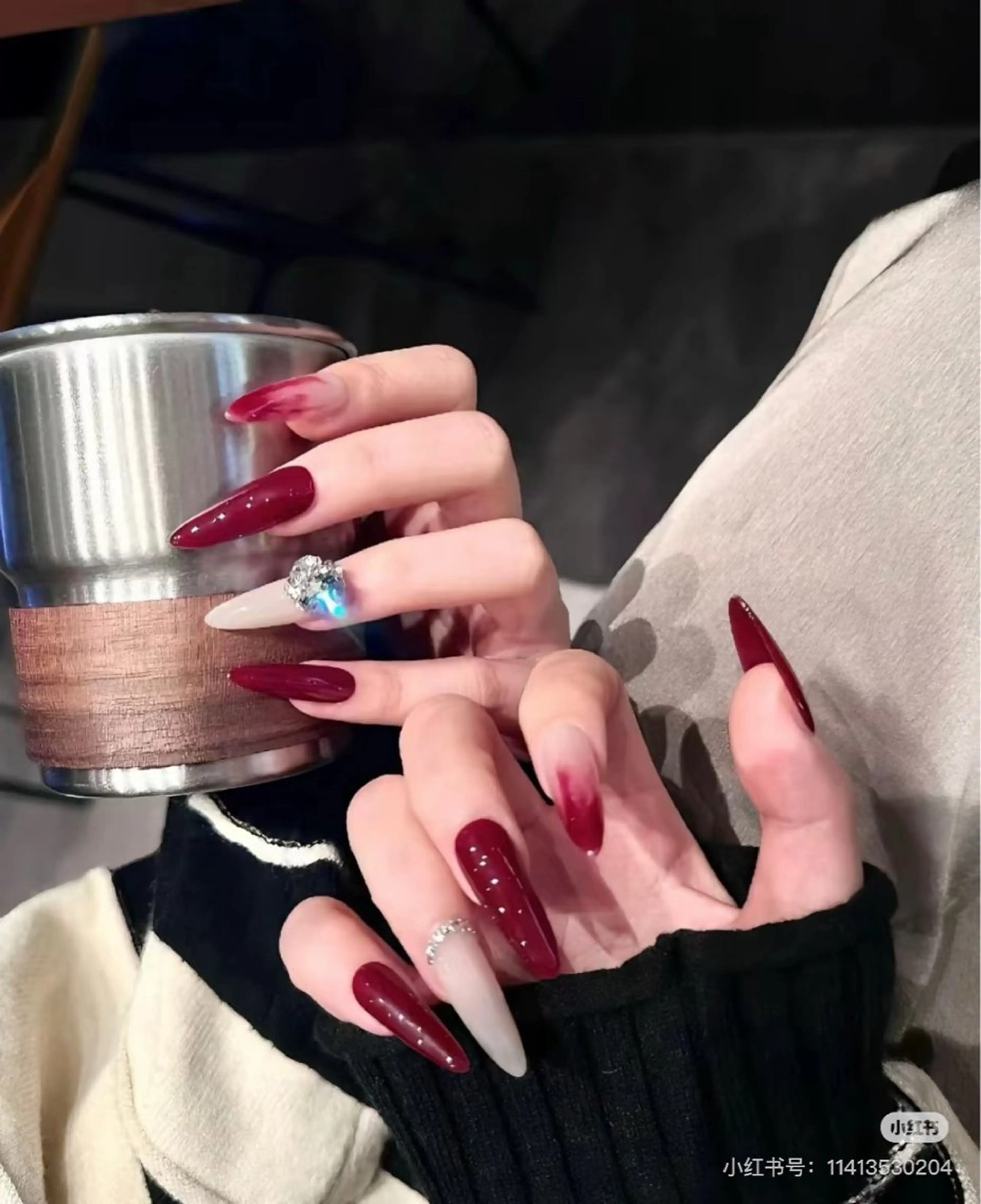 ネイル 成人式 ジェルネイル ネイルチップ ハンドネイル MoMoA Nail ネイル長さ出し専門店のネイルデザイン