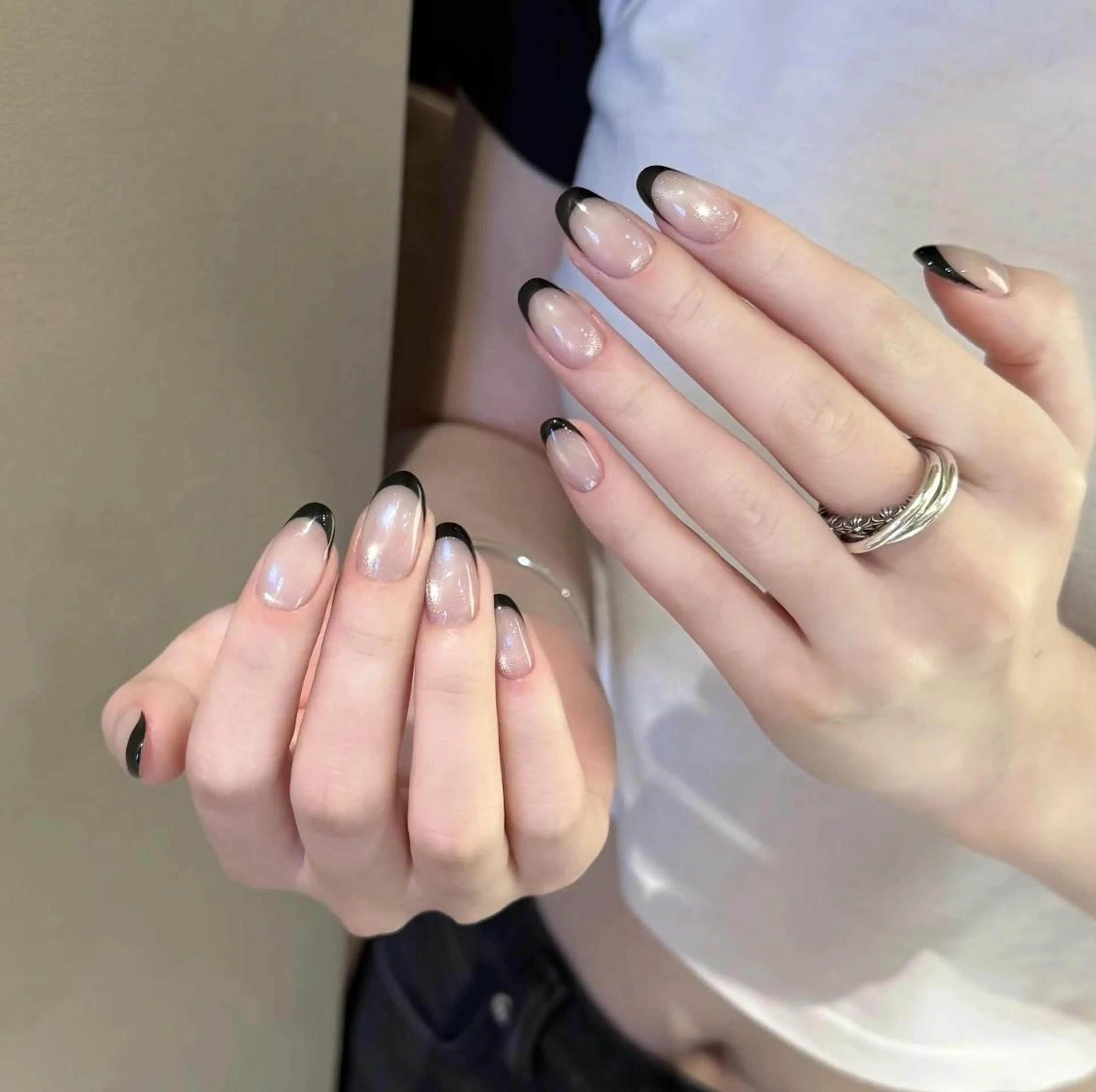 【初回オフ無料／ドライケア込】フレンチ/カラグラの写真