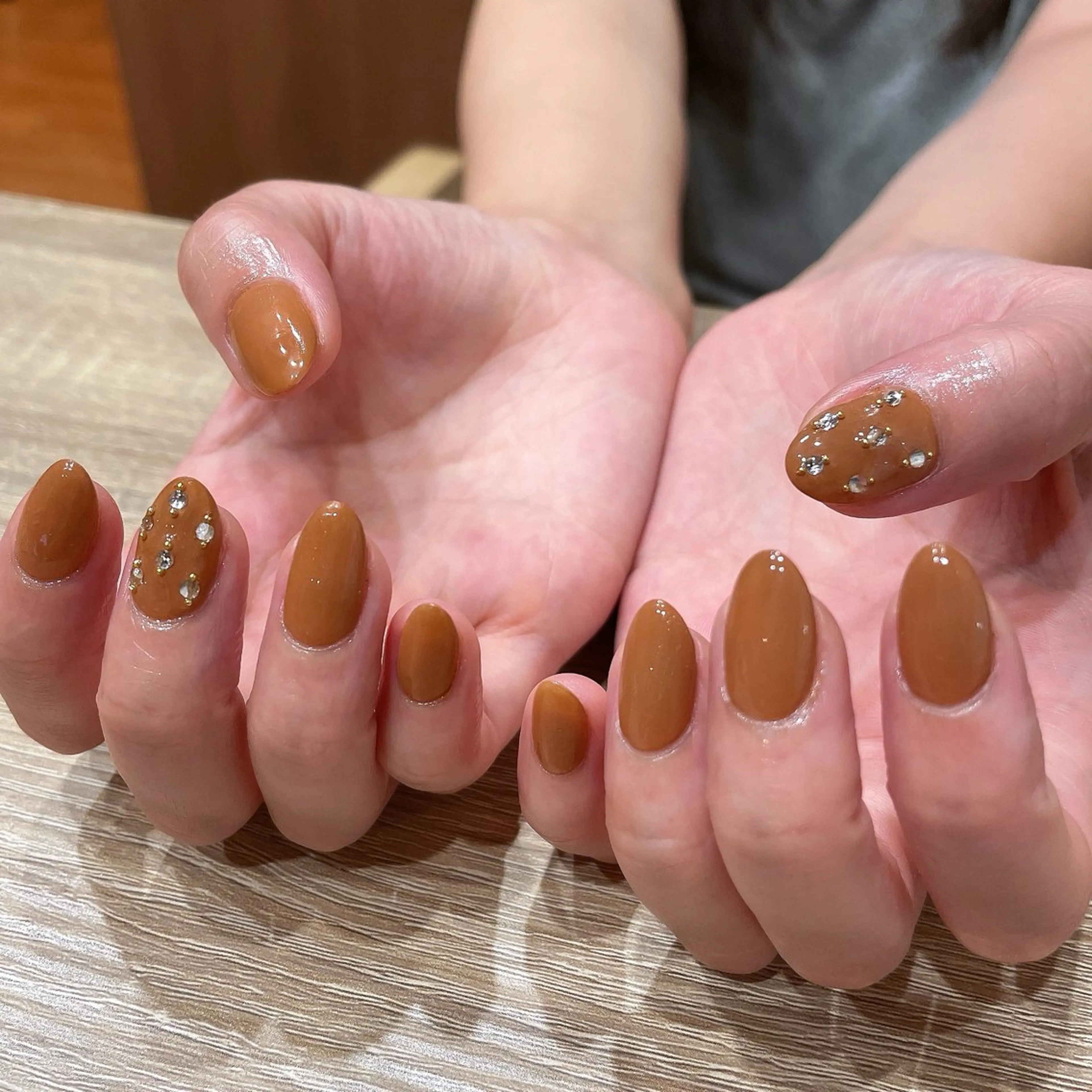 ネイル アートネイル ストーンネイル ハンドネイル liberté所属・liberté🫧 新小岩のネイルデザイン