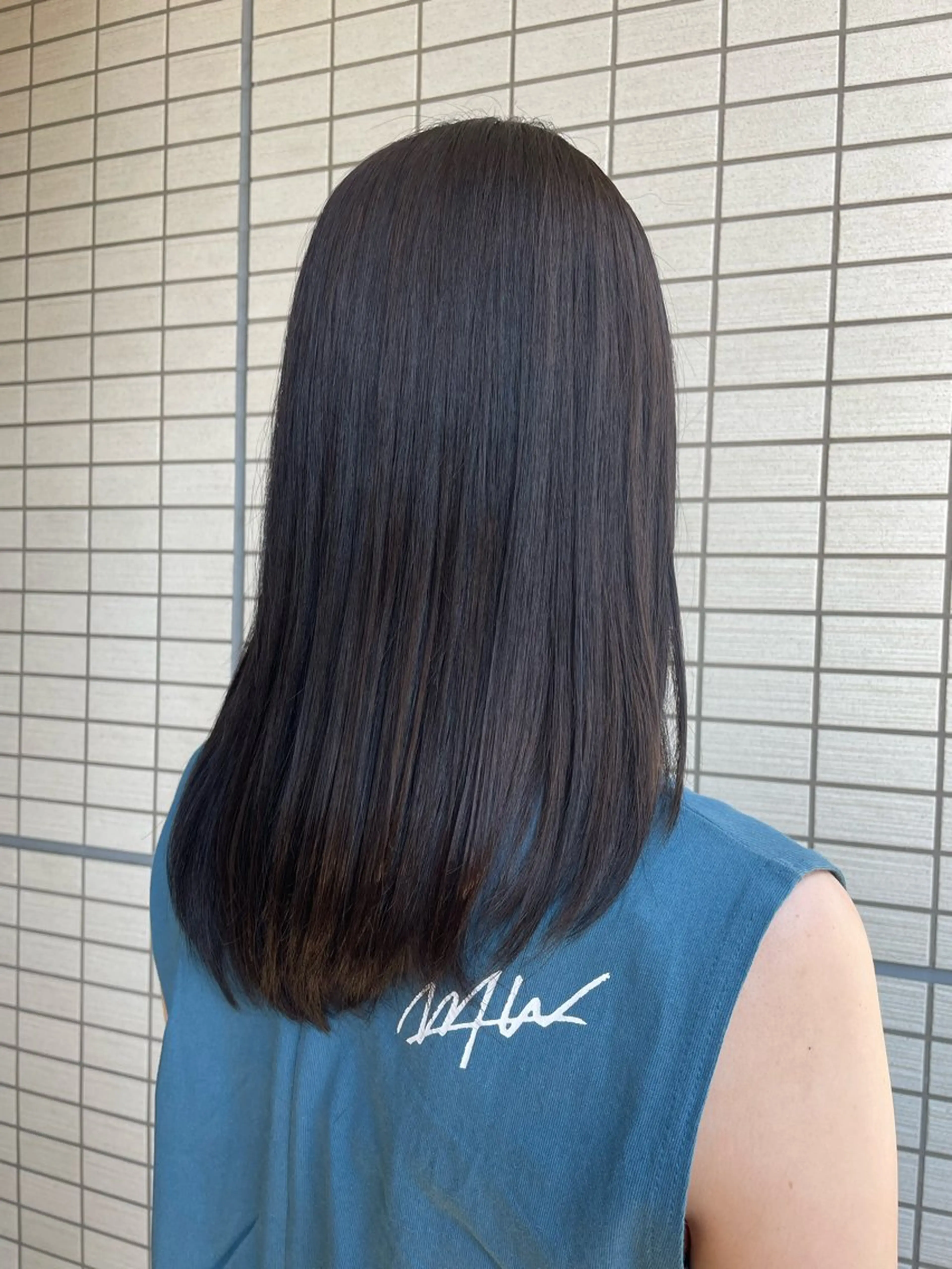 問合せ殺到！SNSで話題の髪質改善酸熱トリートメント＋カットの写真