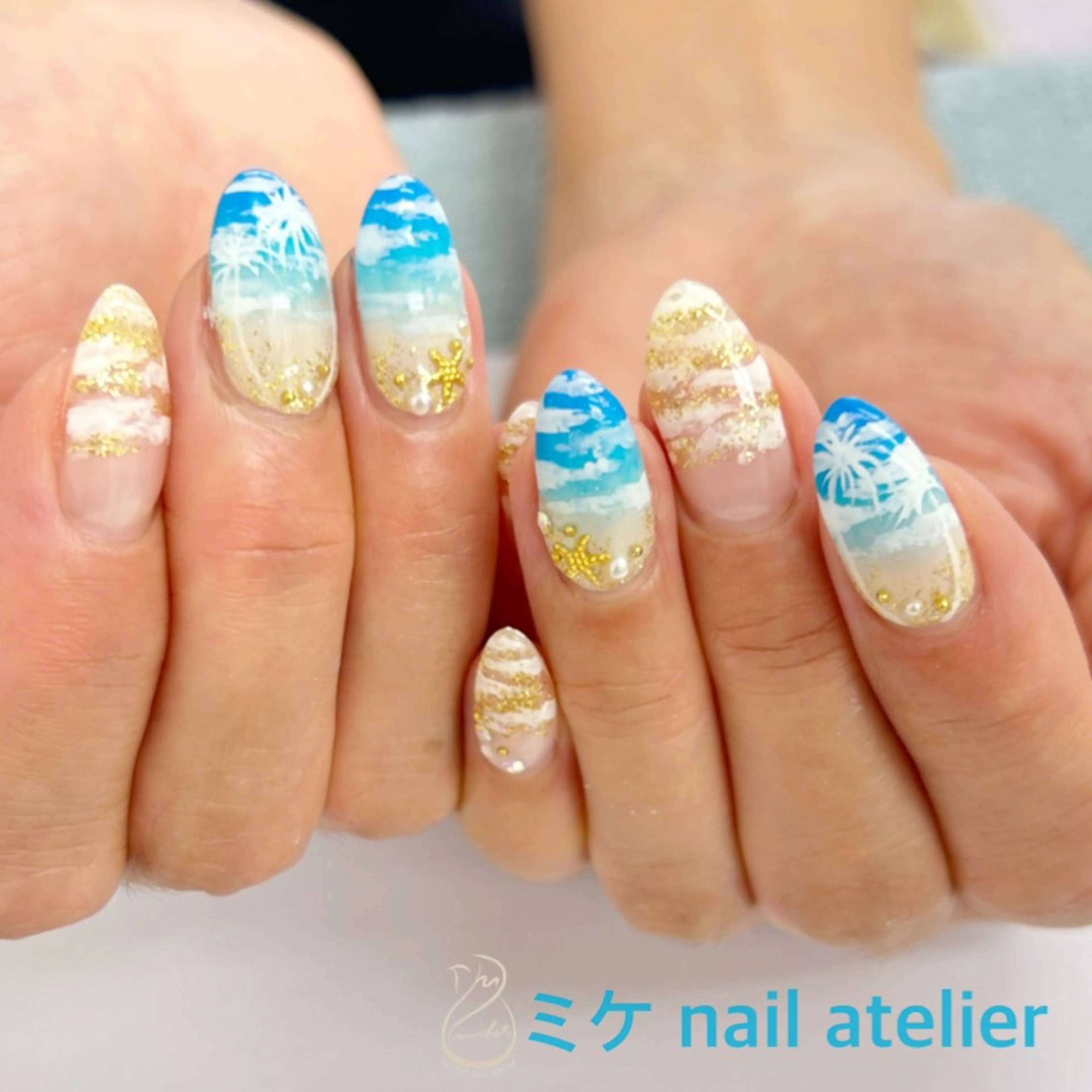 ネイル アートネイル ブルー ゴールド グラデーション ワンカラーネイル ハンドネイル h. rikaのネイルデザイン