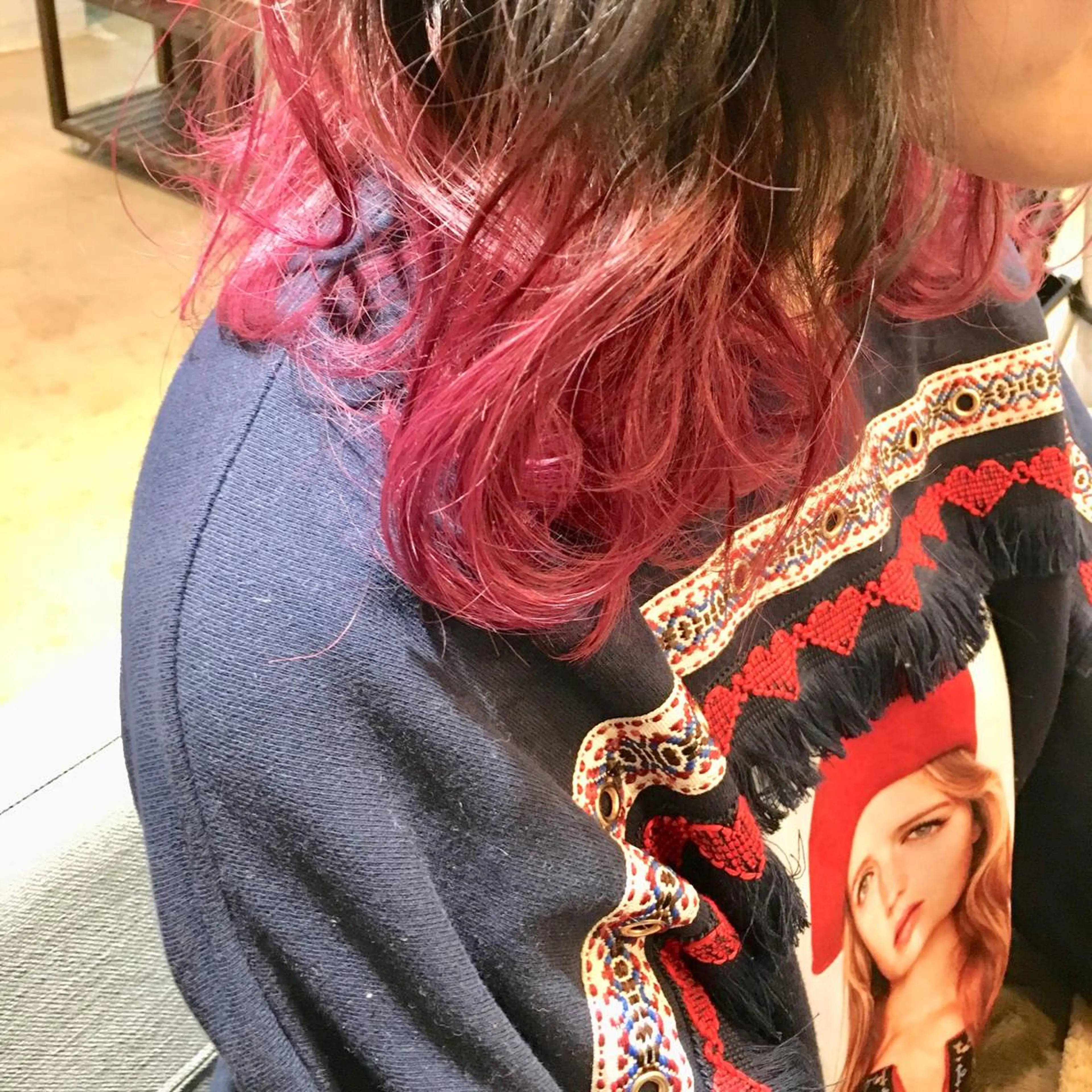 ミディアム カラー ブリーチ ボブ/暖色/デザイン KOYUKI⛄️のヘアスタイル