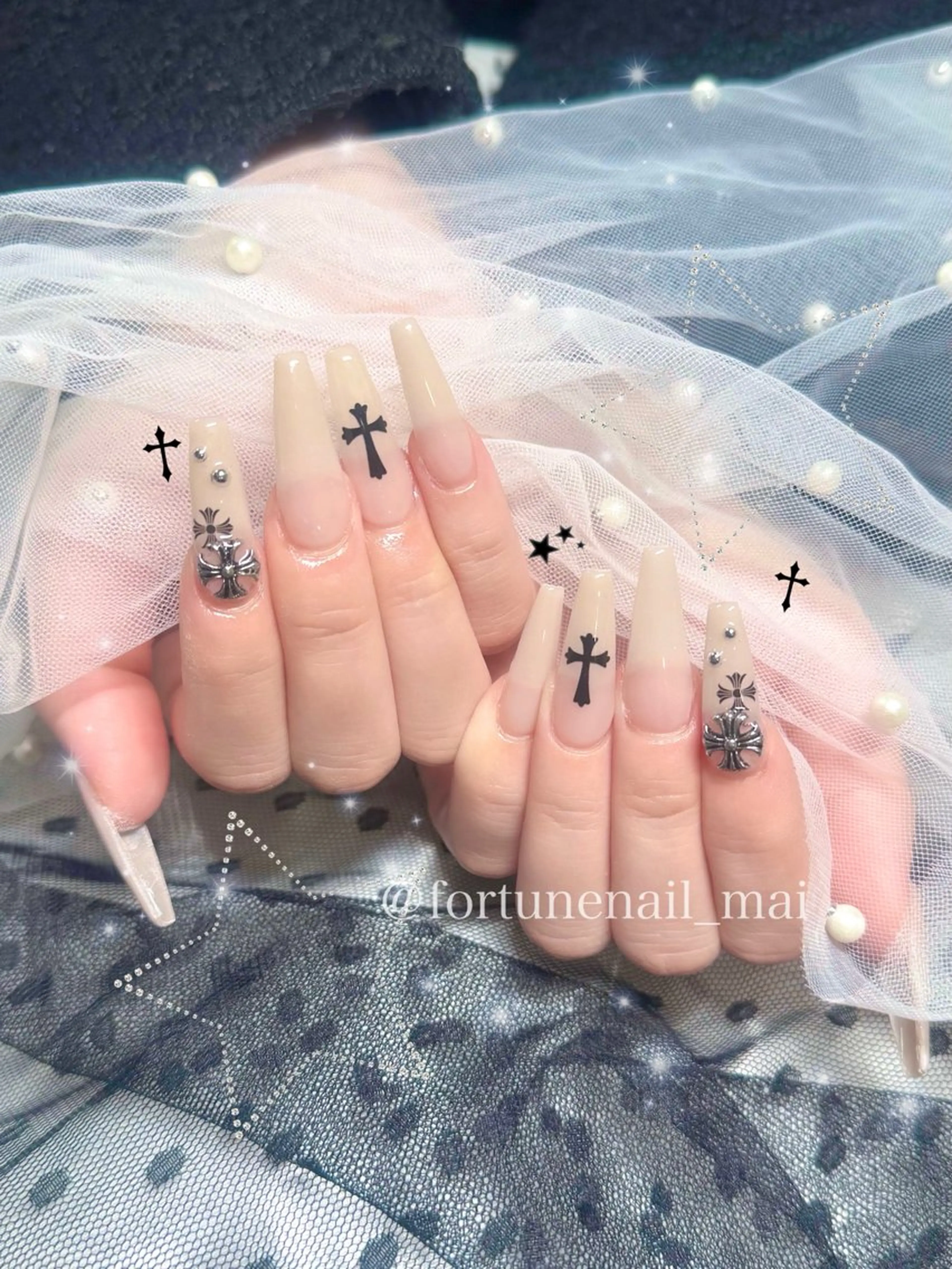 ネイル ハンドネイル 🎀Mai 🎀12/25🈳のネイルデザイン