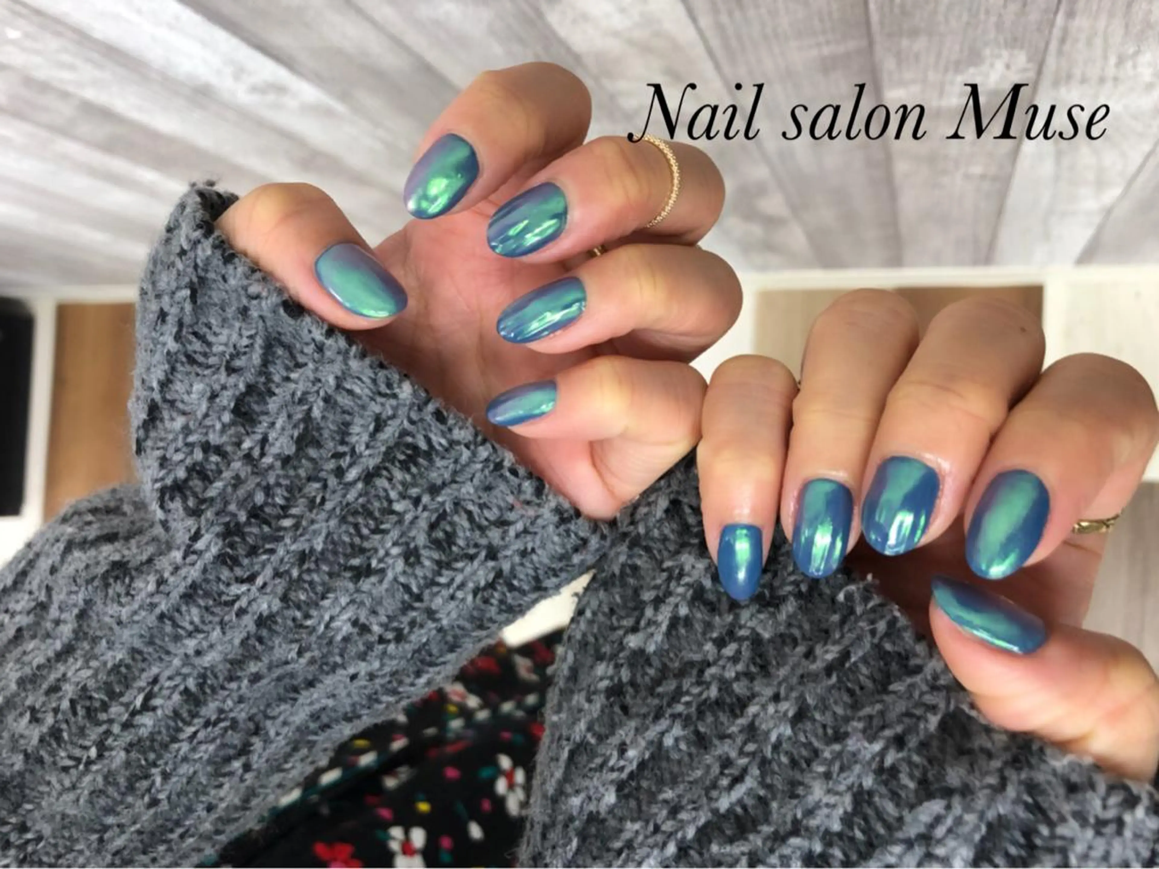 ネイル オーロラネイル ハンドネイル Nail salon Museのネイルデザイン