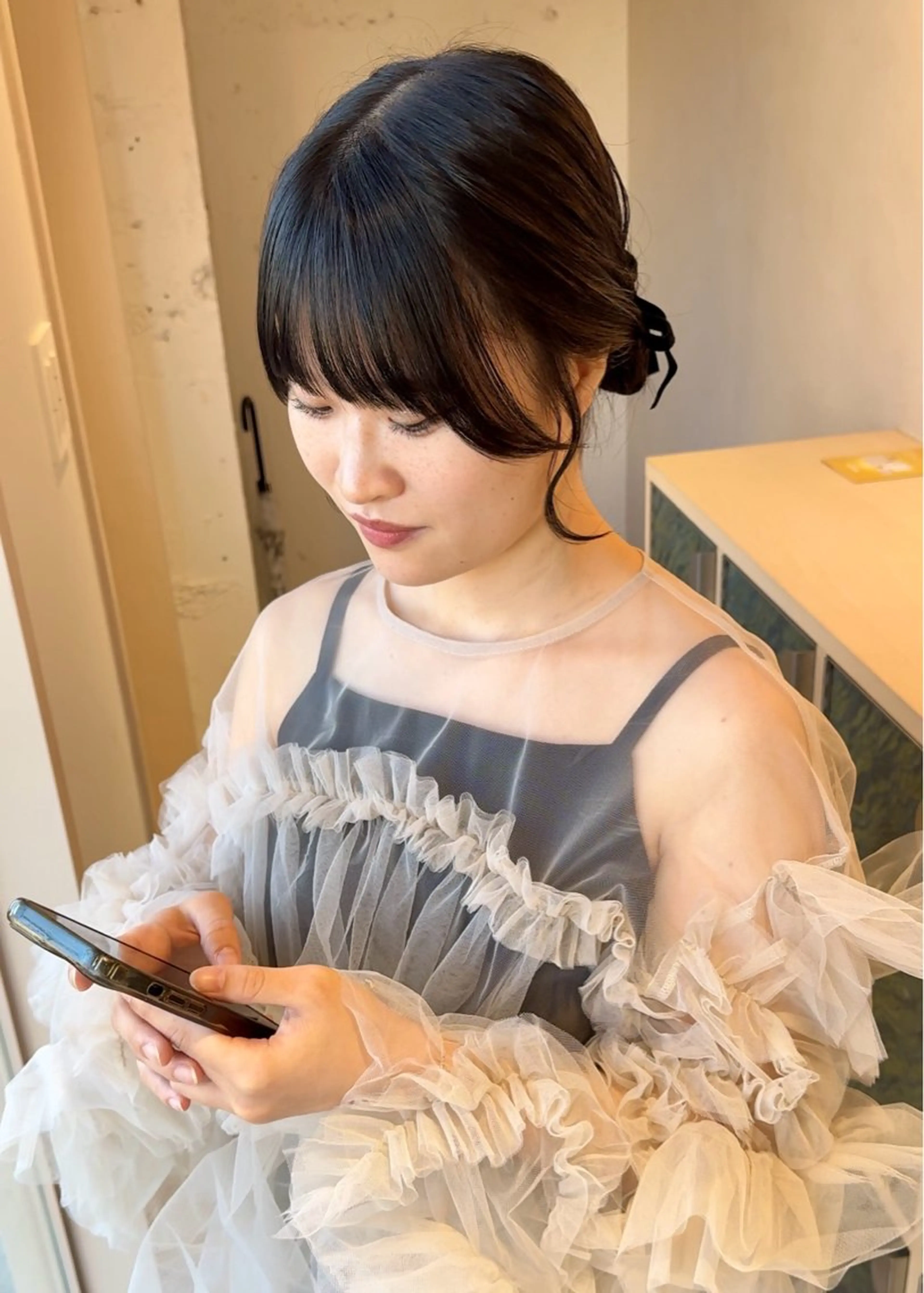 ミディアム ヘアアレンジ 結婚式・ブライダル 顔周りカット おくれ毛 ヘアセット Tim【ティム】所属・ヘアセット大募集 ˗ˋˏairiˎˊ˗のヘアスタイル