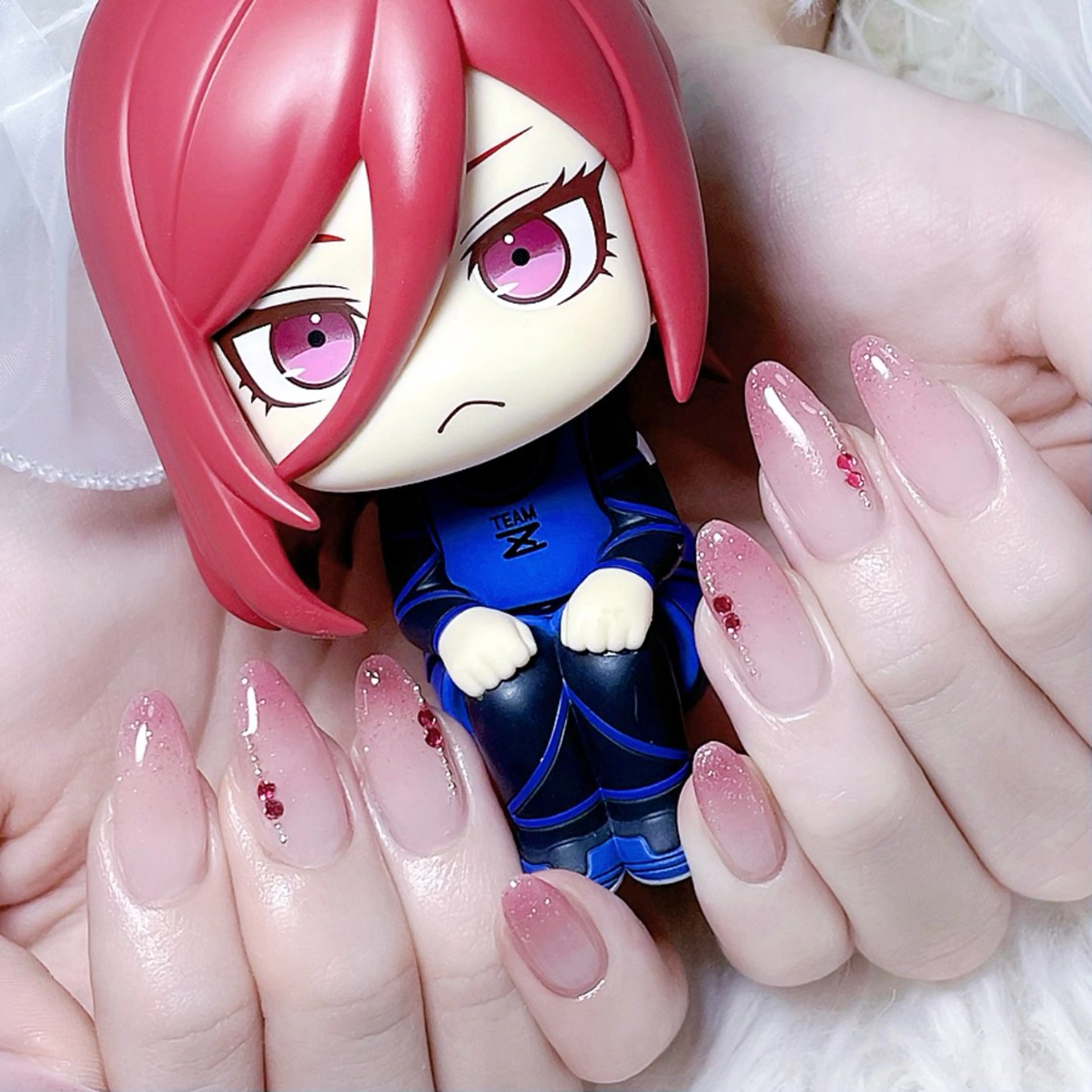 ネイル ストーンネイル ハンドネイル ハンドケア nail salon Blue Moonのネイルデザイン