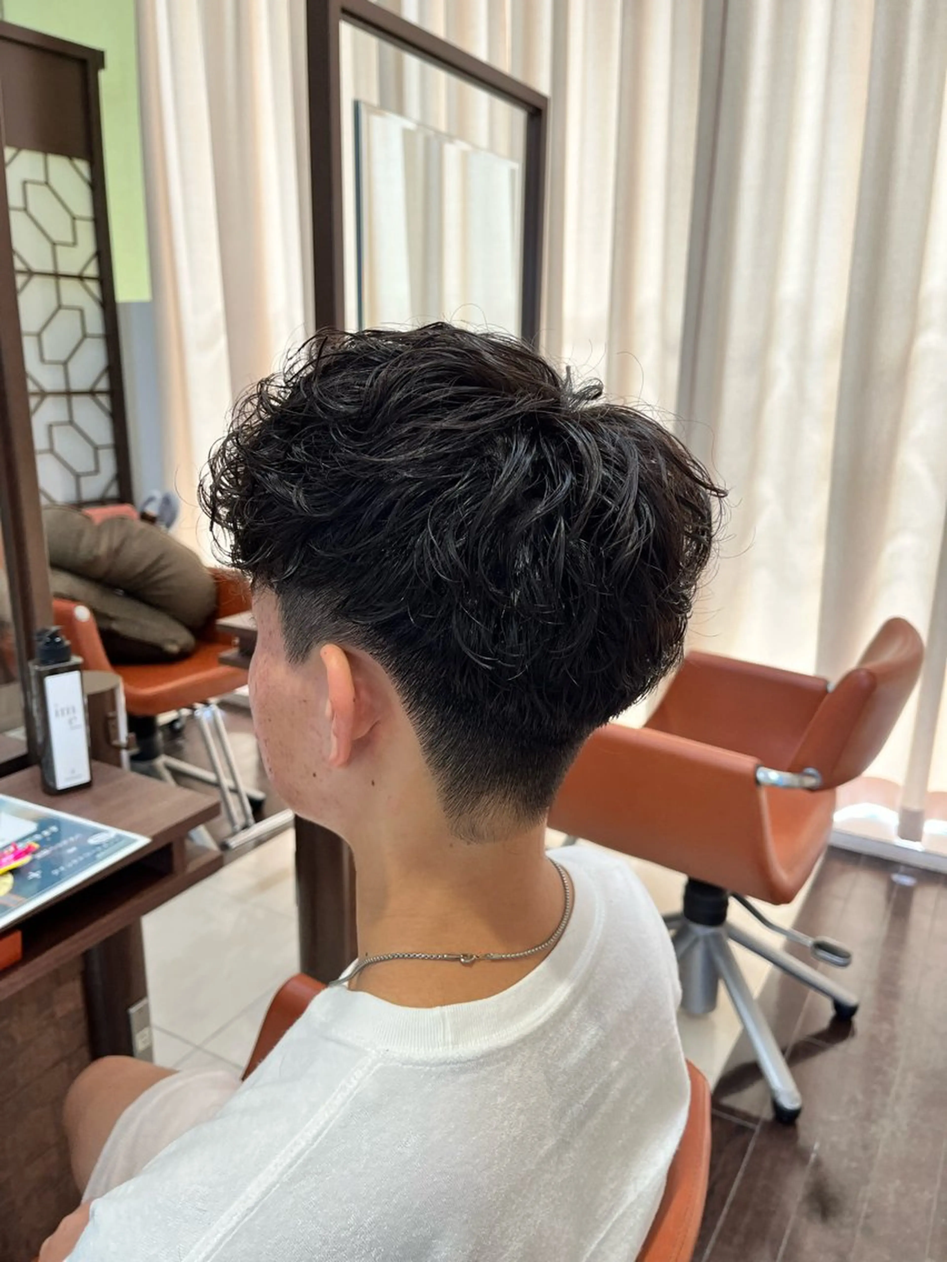 ショート パーマ メンズ スペインカール AROH men's cut&men's perm 船橋店所属・🧊メンズ特化🧊 高木航希のヘアスタイル