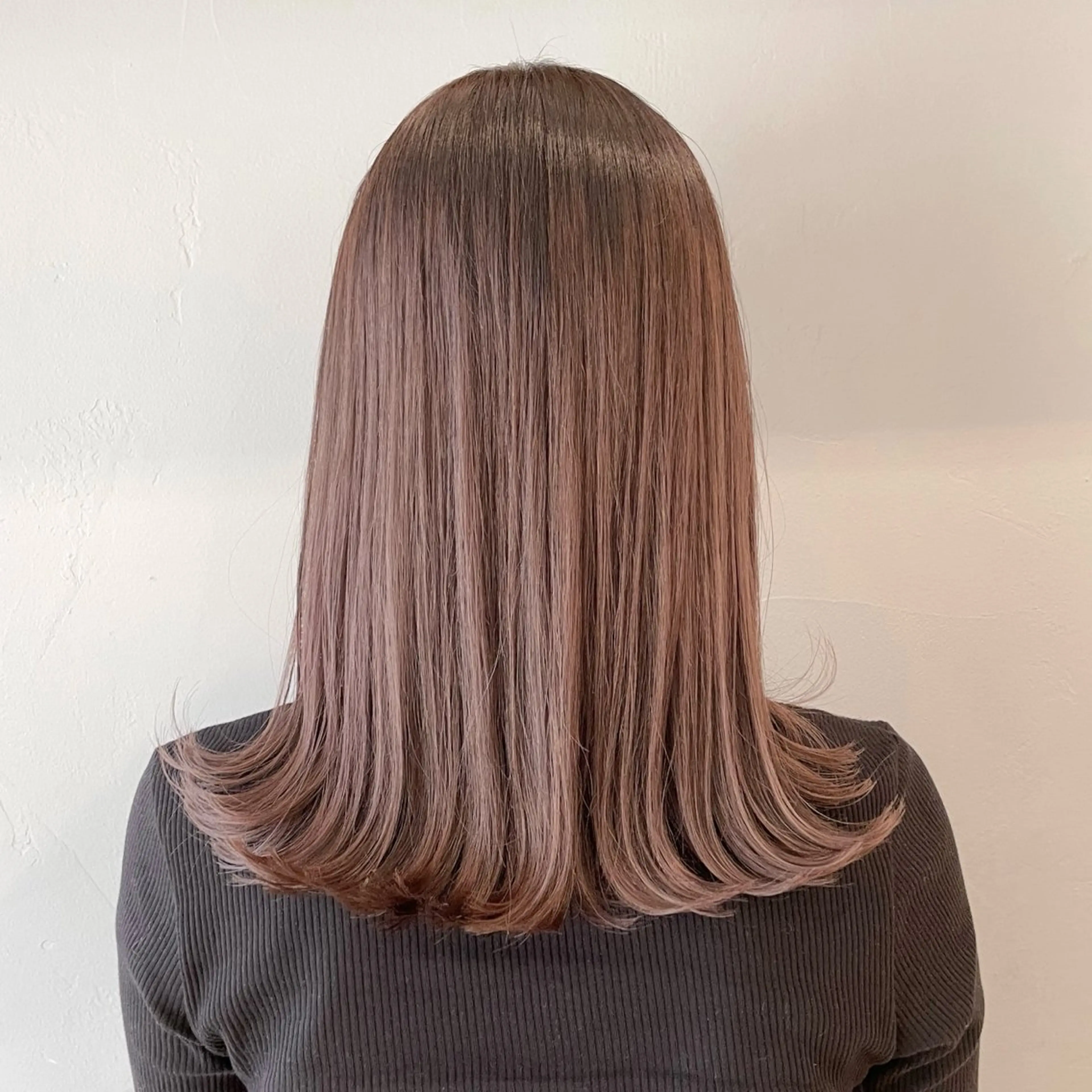 ミディアム カラー 艶カラー×似合わせ カットshihomiのヘアスタイル