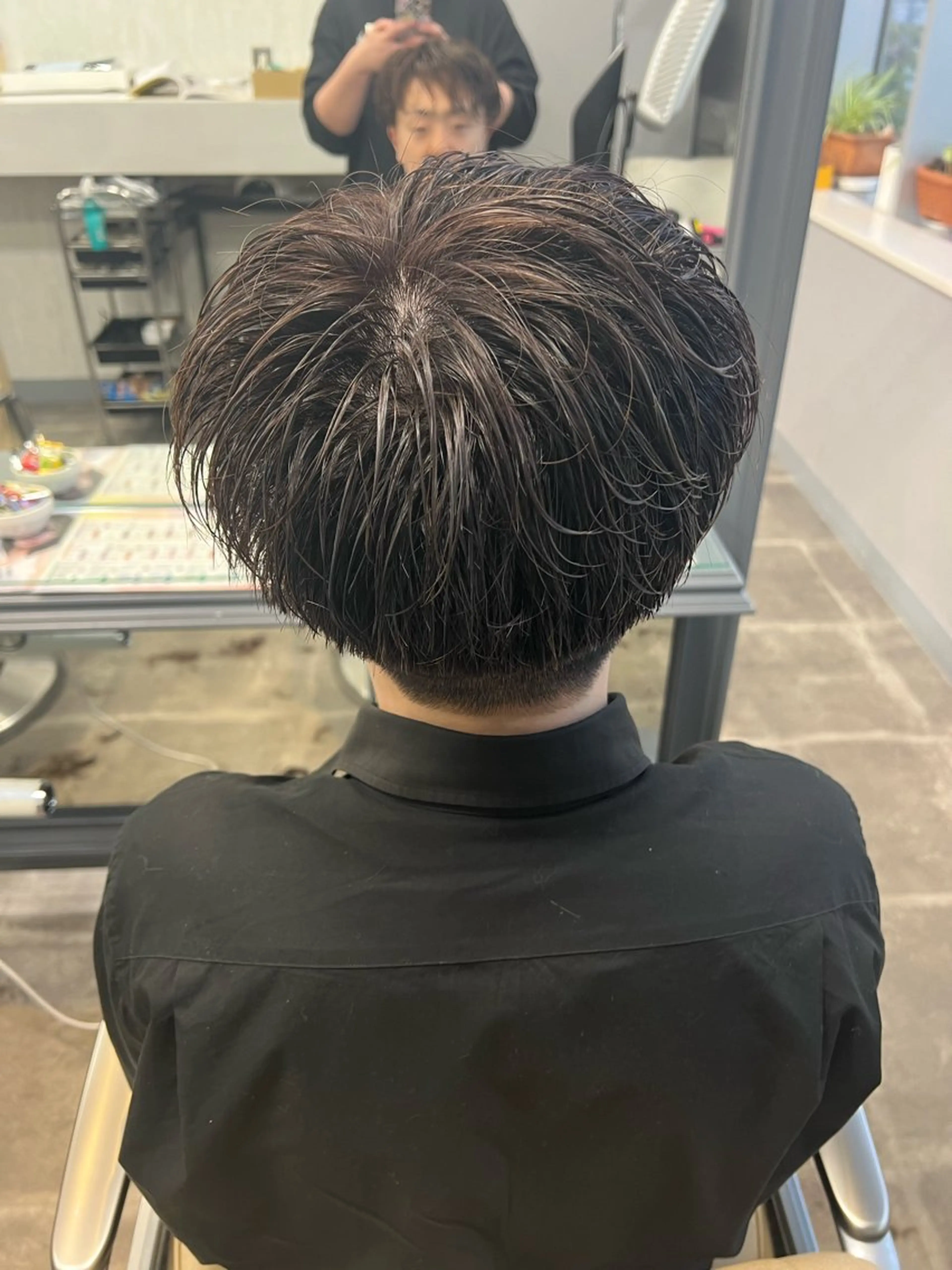 ショート アートラッシュフォーヘア所属・柴田 新菜のヘアスタイル